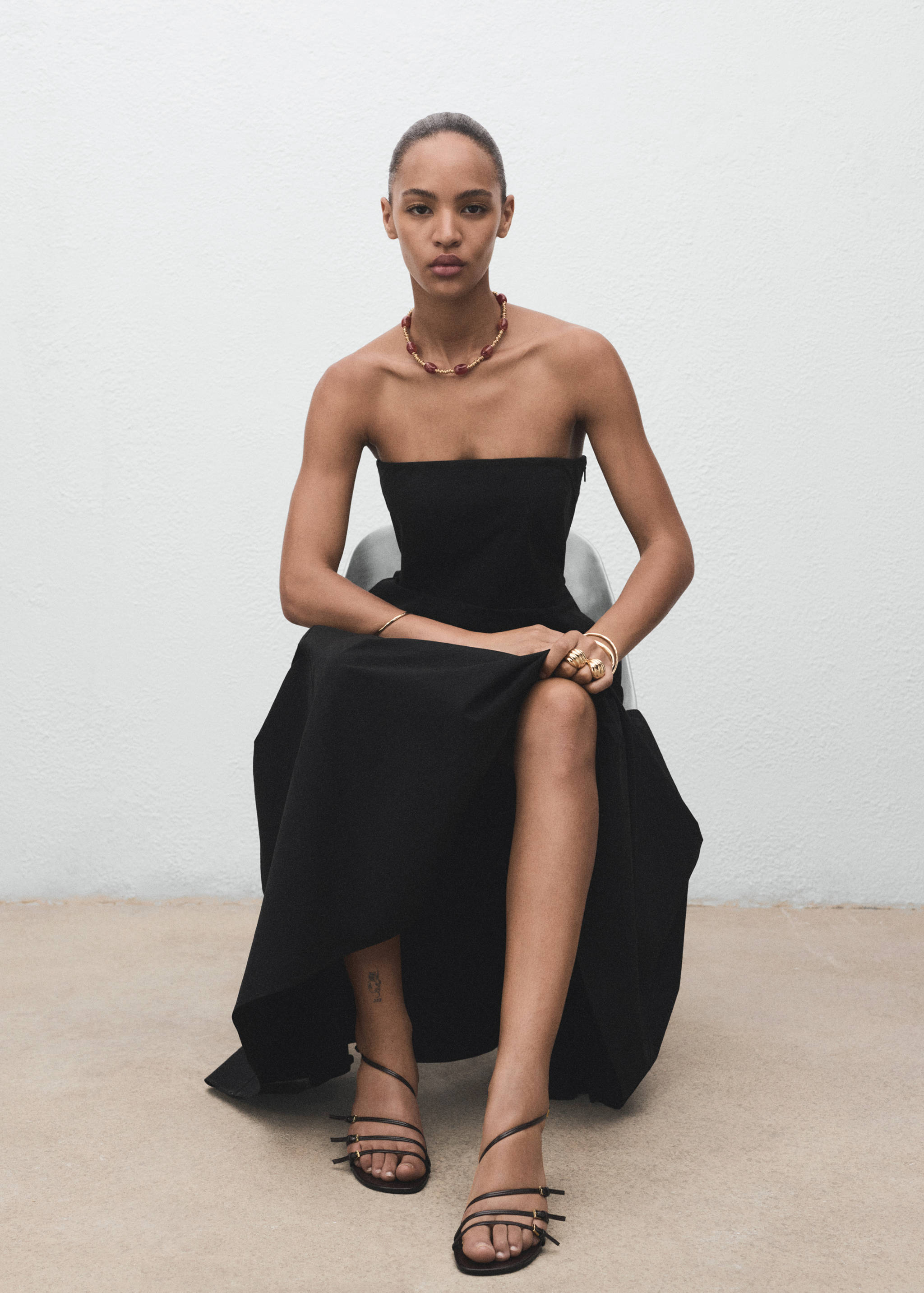 Στράπλες μακρύ φόρεμα - Λεπτομέρεια του προϊόντος 2