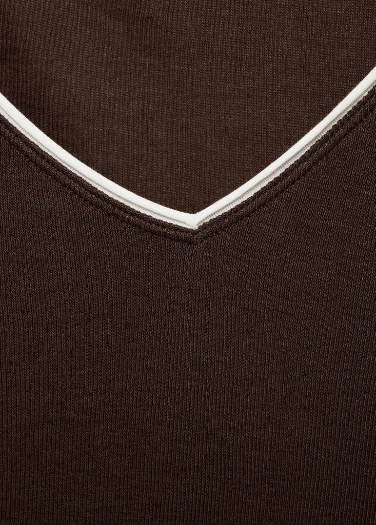 V-neck combined-fabric t-shirt — Brown