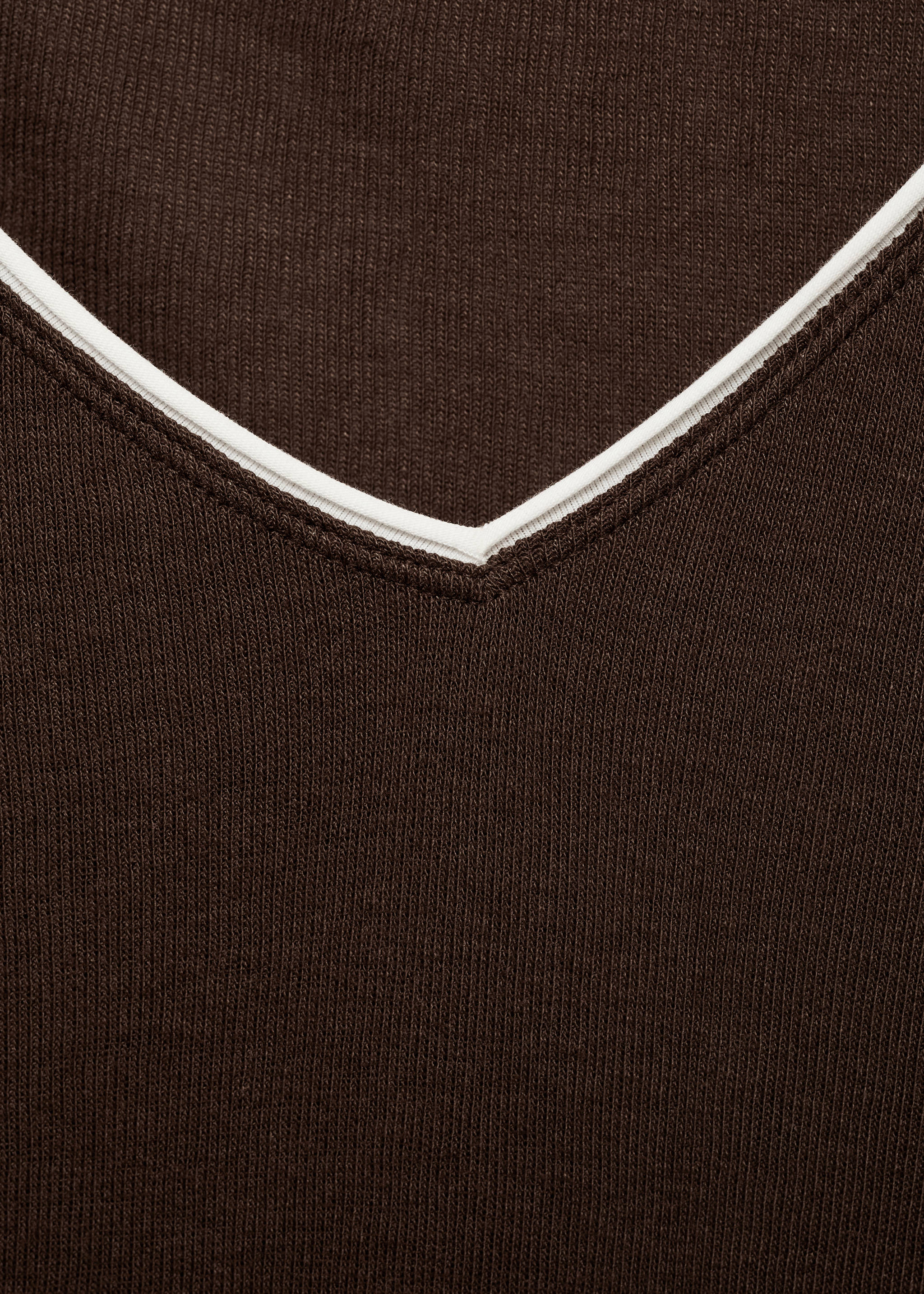 V-neck combined-fabric t-shirt - Details of the article 8