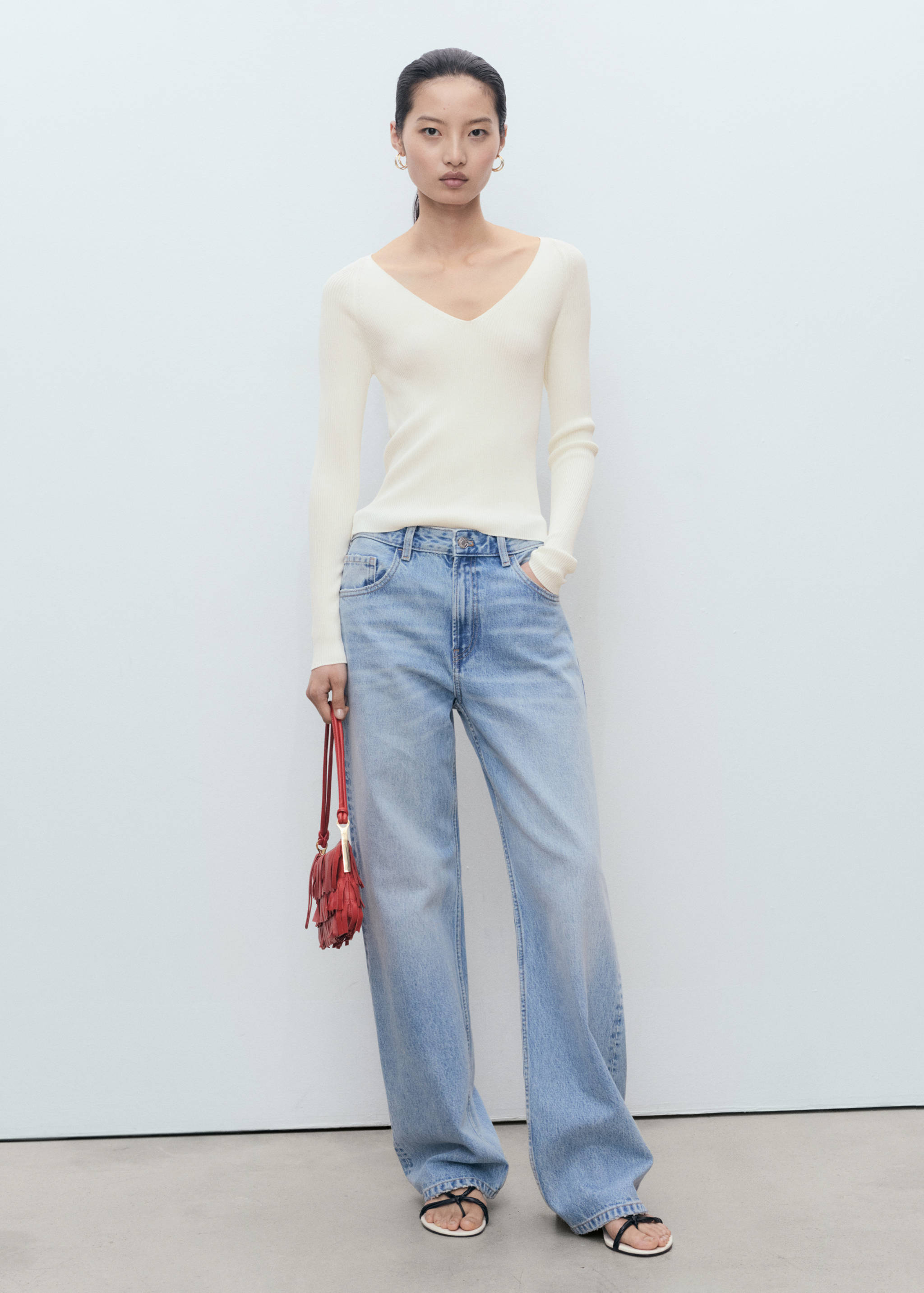 Pull-over côtelé col en V - Plan général