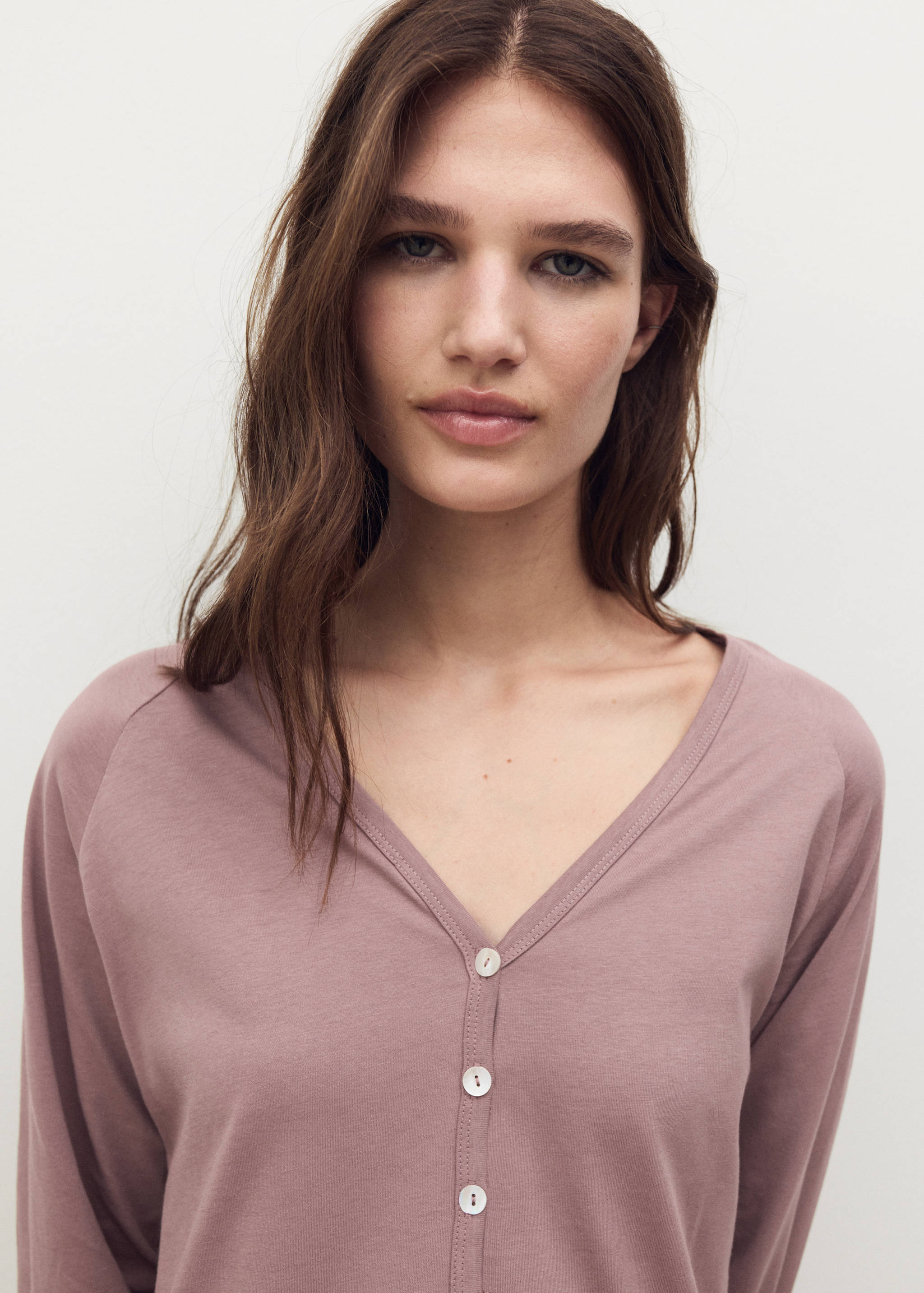 Cotton nightdress with button detail - Medium plane