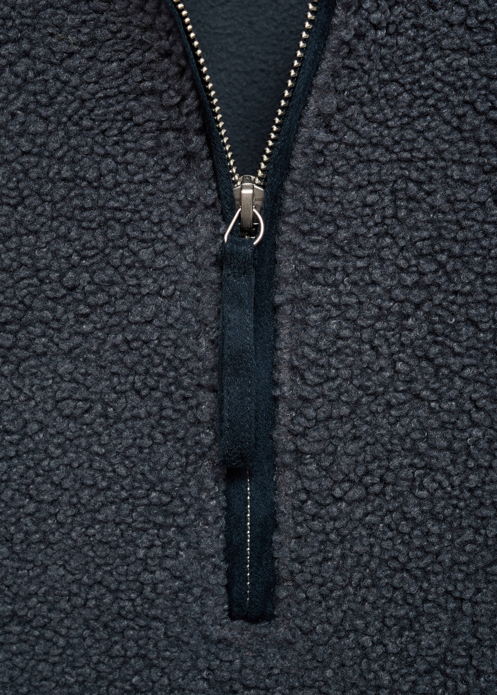 Fleece sweatshirt with zip - Details of the article 8