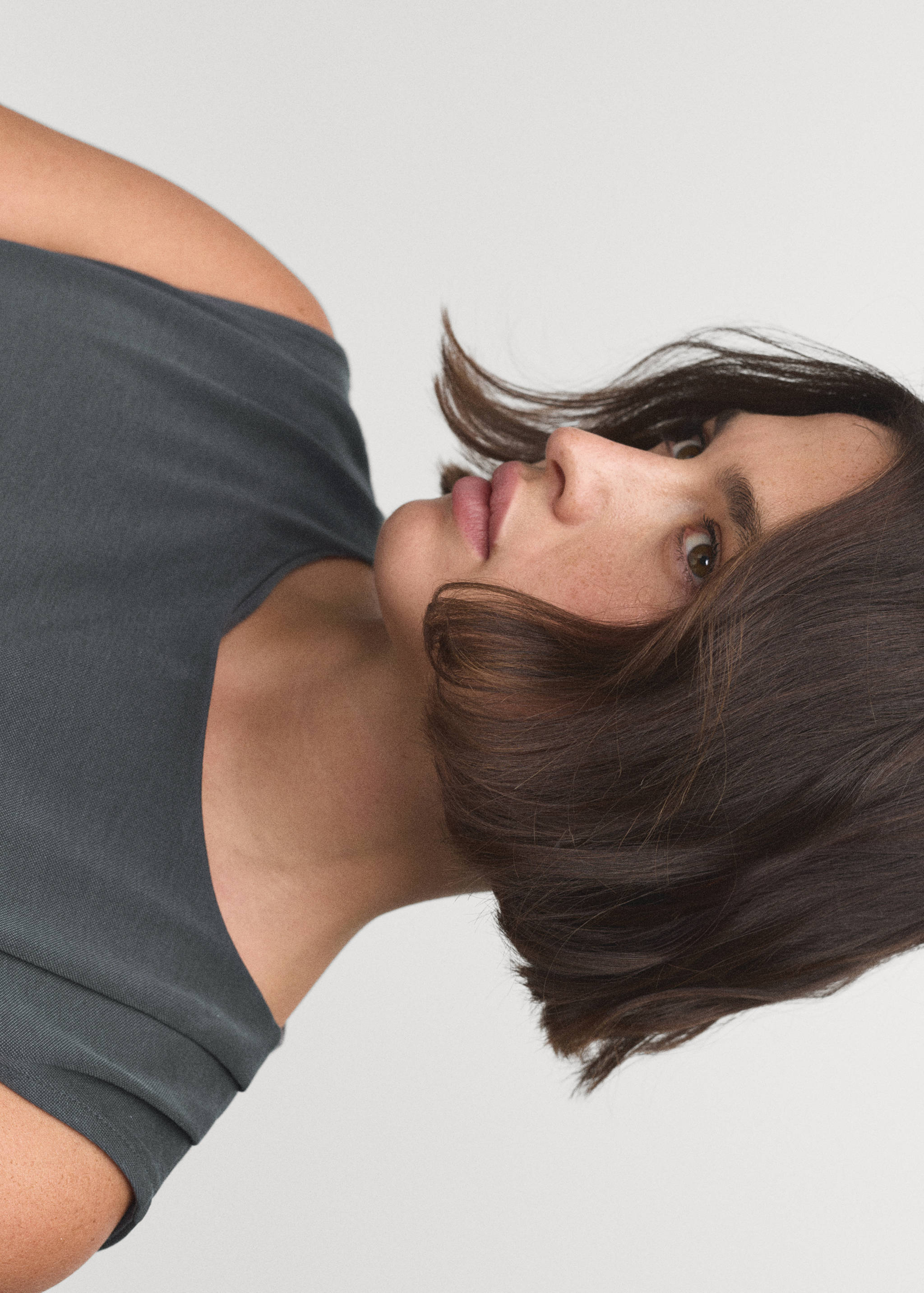 Long jumpsuit with knot - Details of the article 4