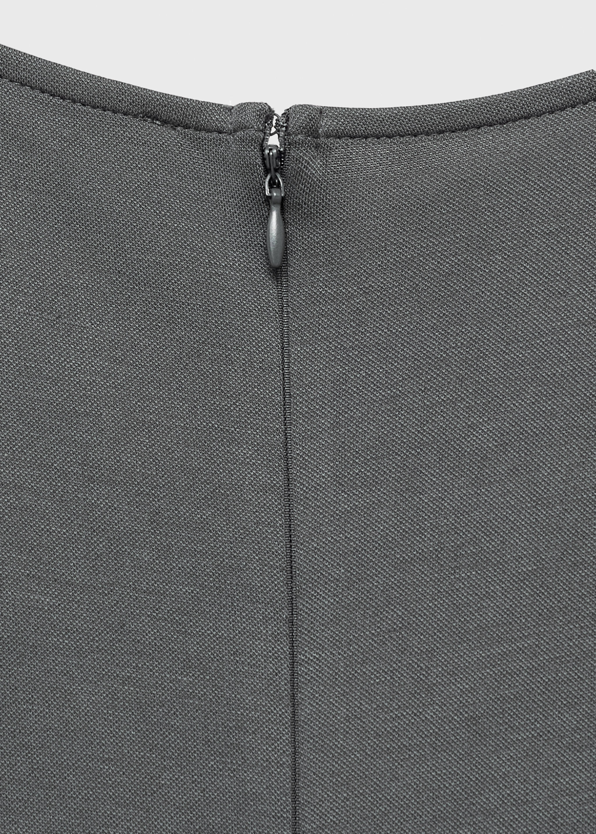Long jumpsuit with knot - Details of the article 8