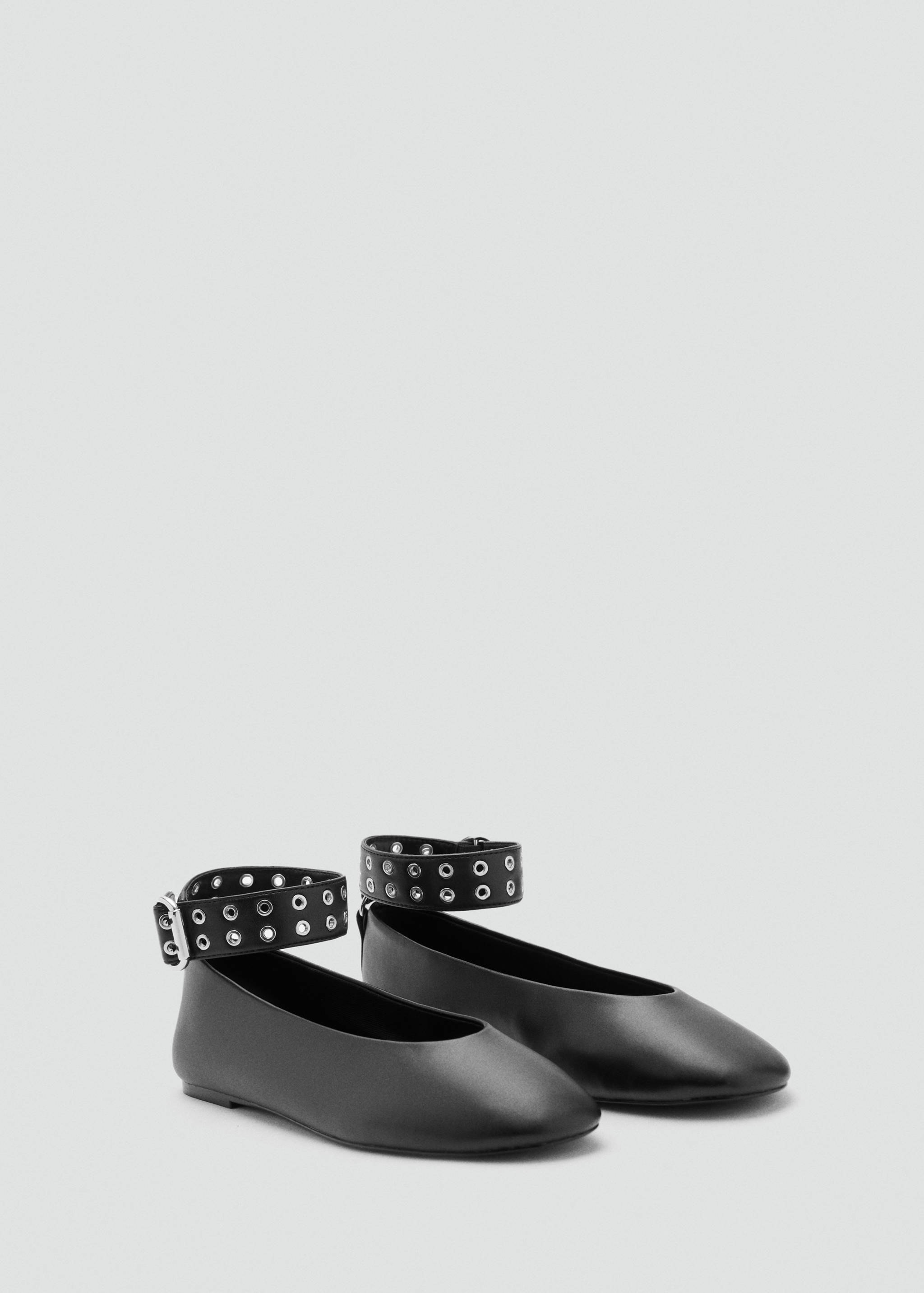 Ballet flats with eyelet strap - Medium plane