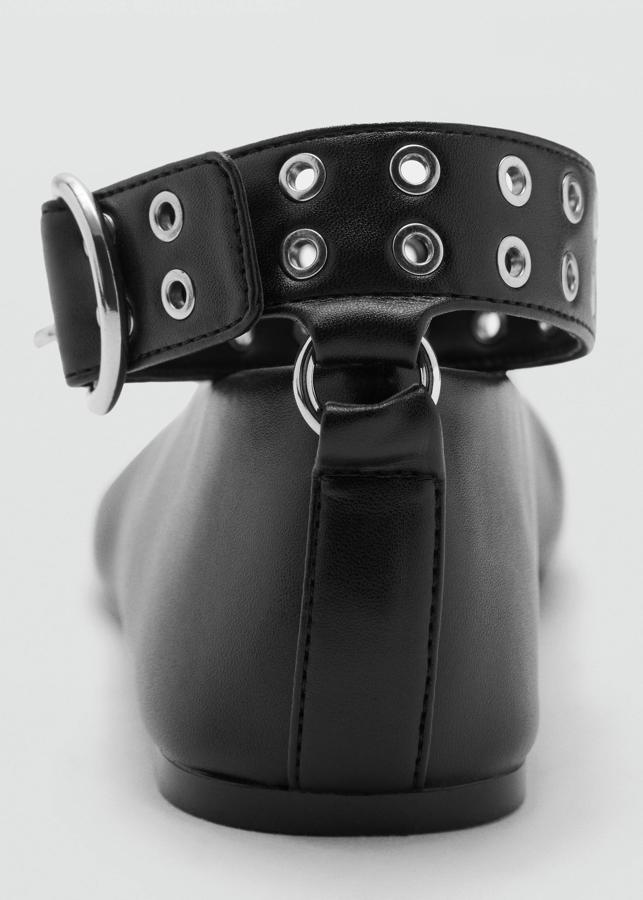 Ballet flats with eyelet strap - Details of the article 2