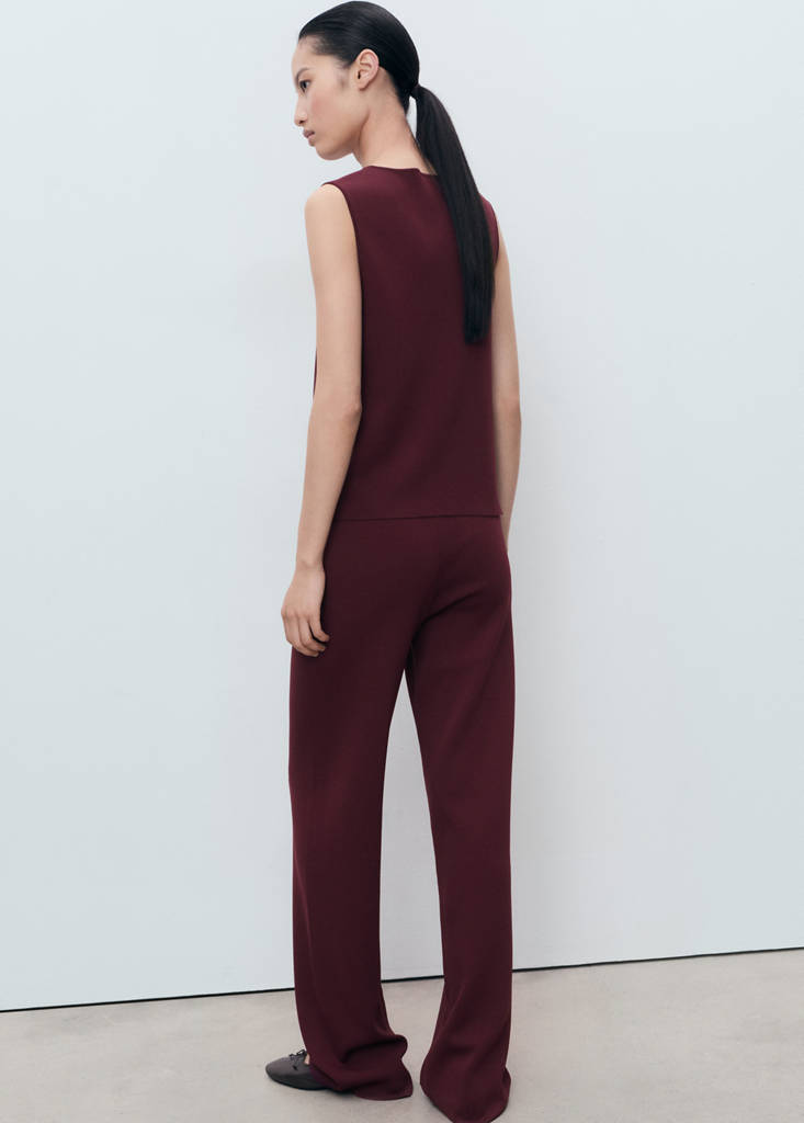 Knitted trousers with elastic waistband — Maroon
