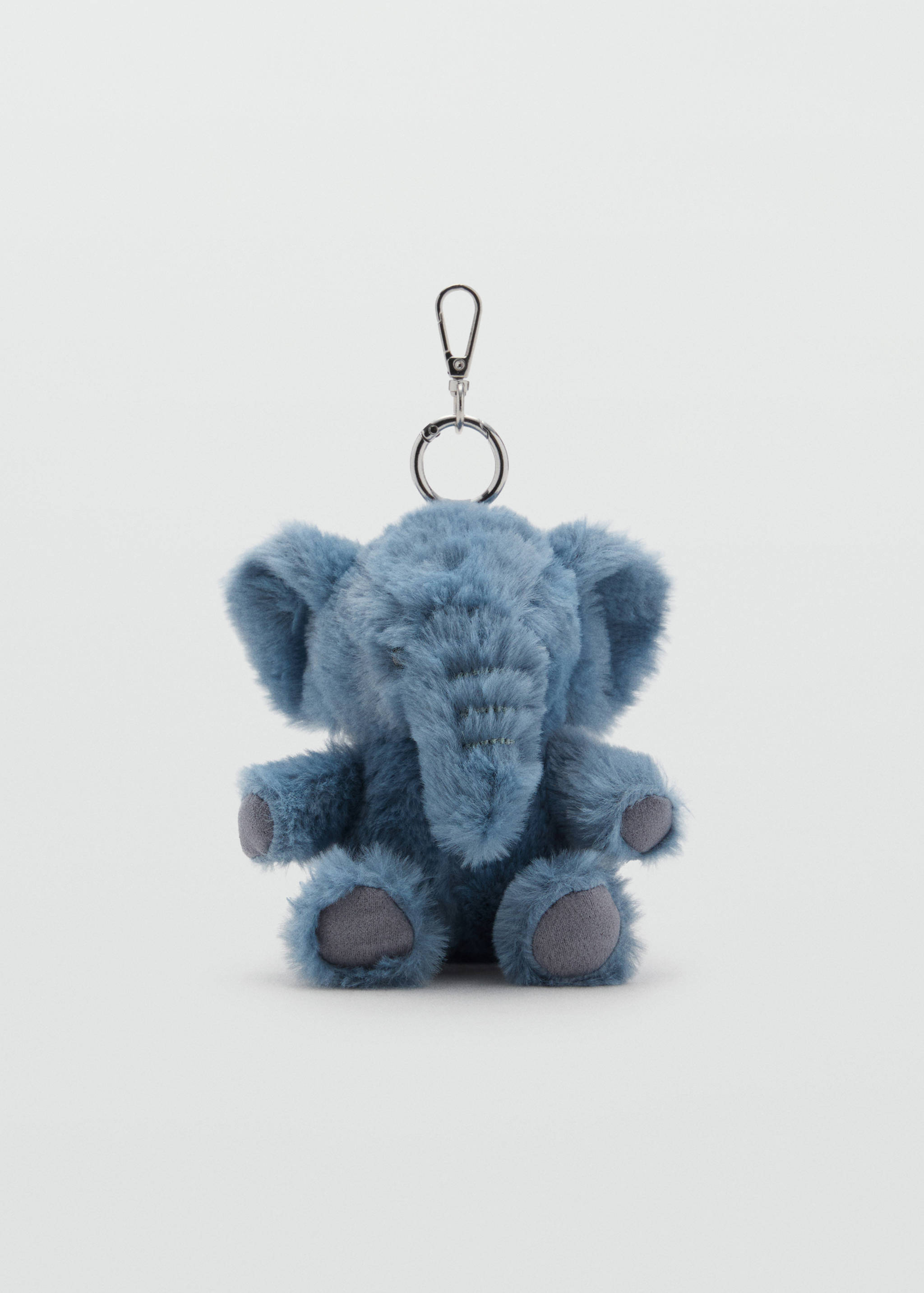 ميدالية مفاتيح بشكل فيل مع فرو - منتج دون نموذج