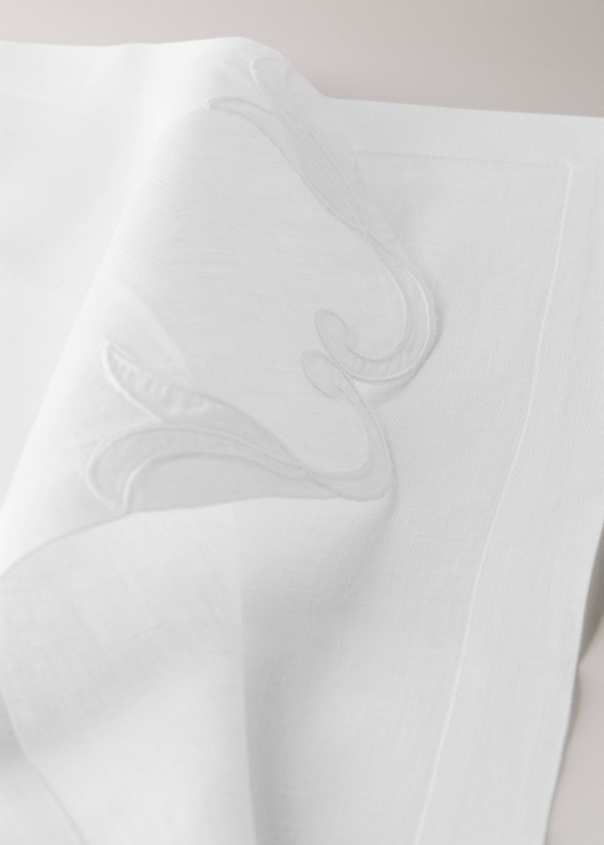 Serviettes de table lin broderie à la main - Détail de l'article 2