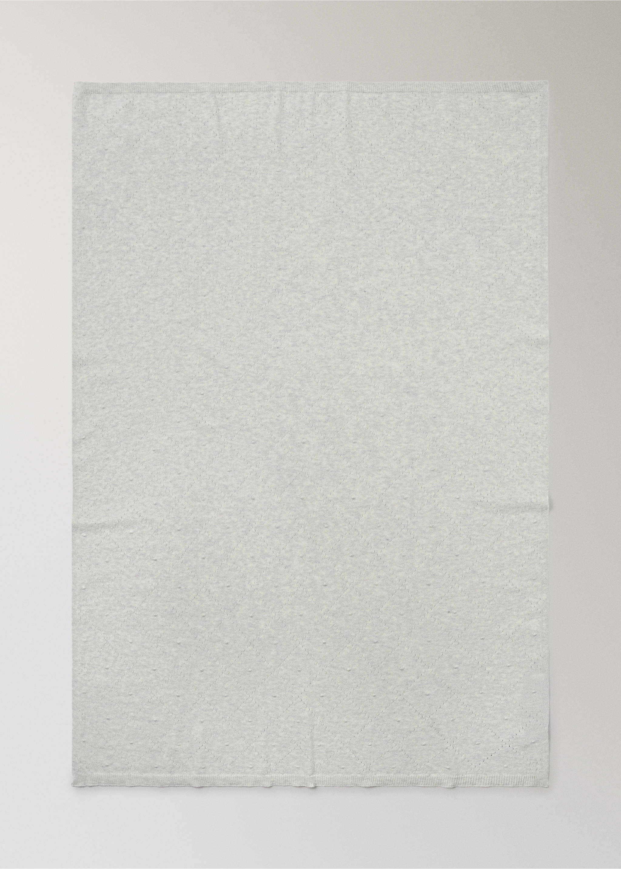 Embroidered children’s blanket with rhombus design - Details of the article 3, Grey. Ref: 17084125-00.