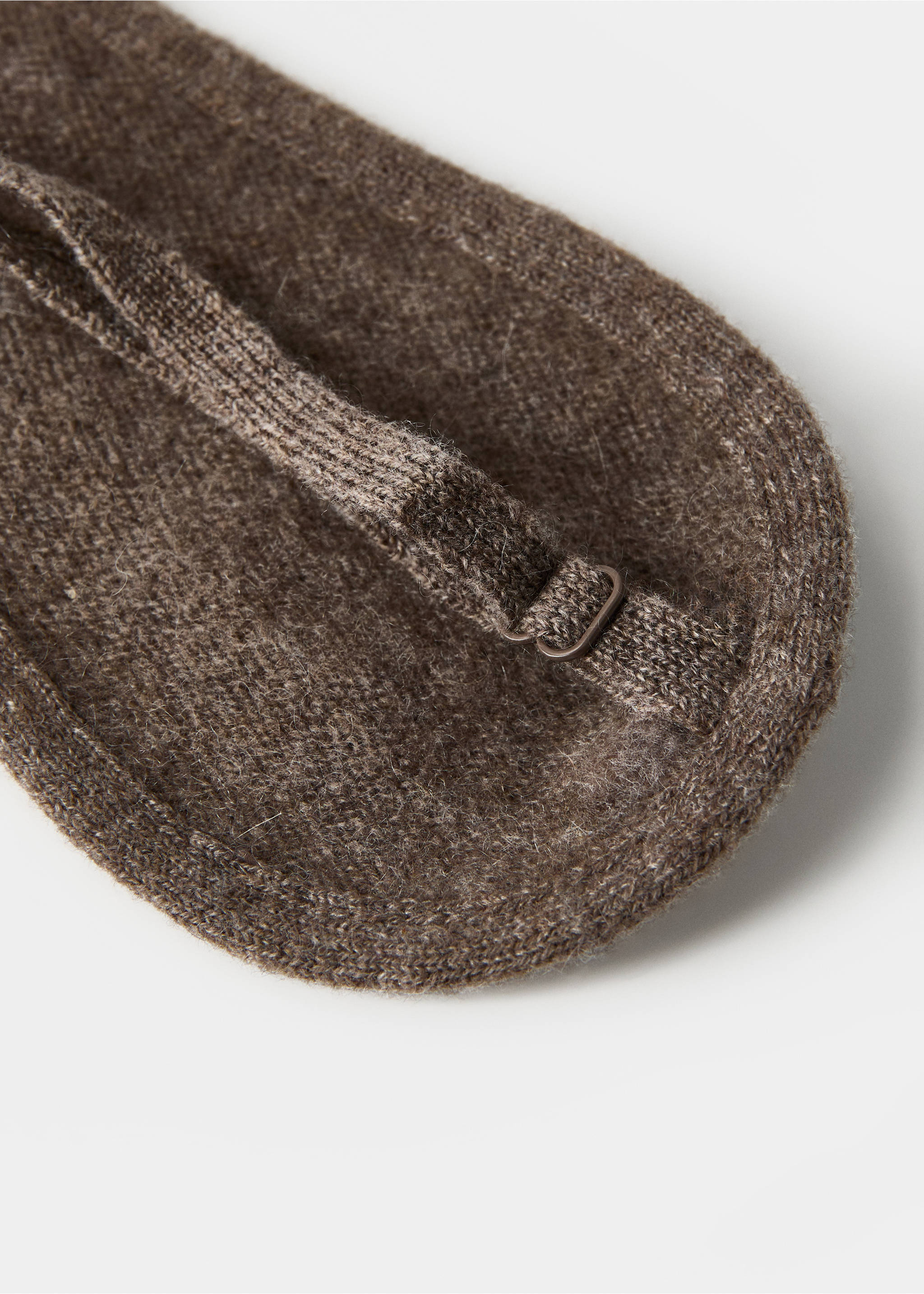 Cashmere eye mask - Details of the article 8, Medium Brown. Ref: 17084132-00.