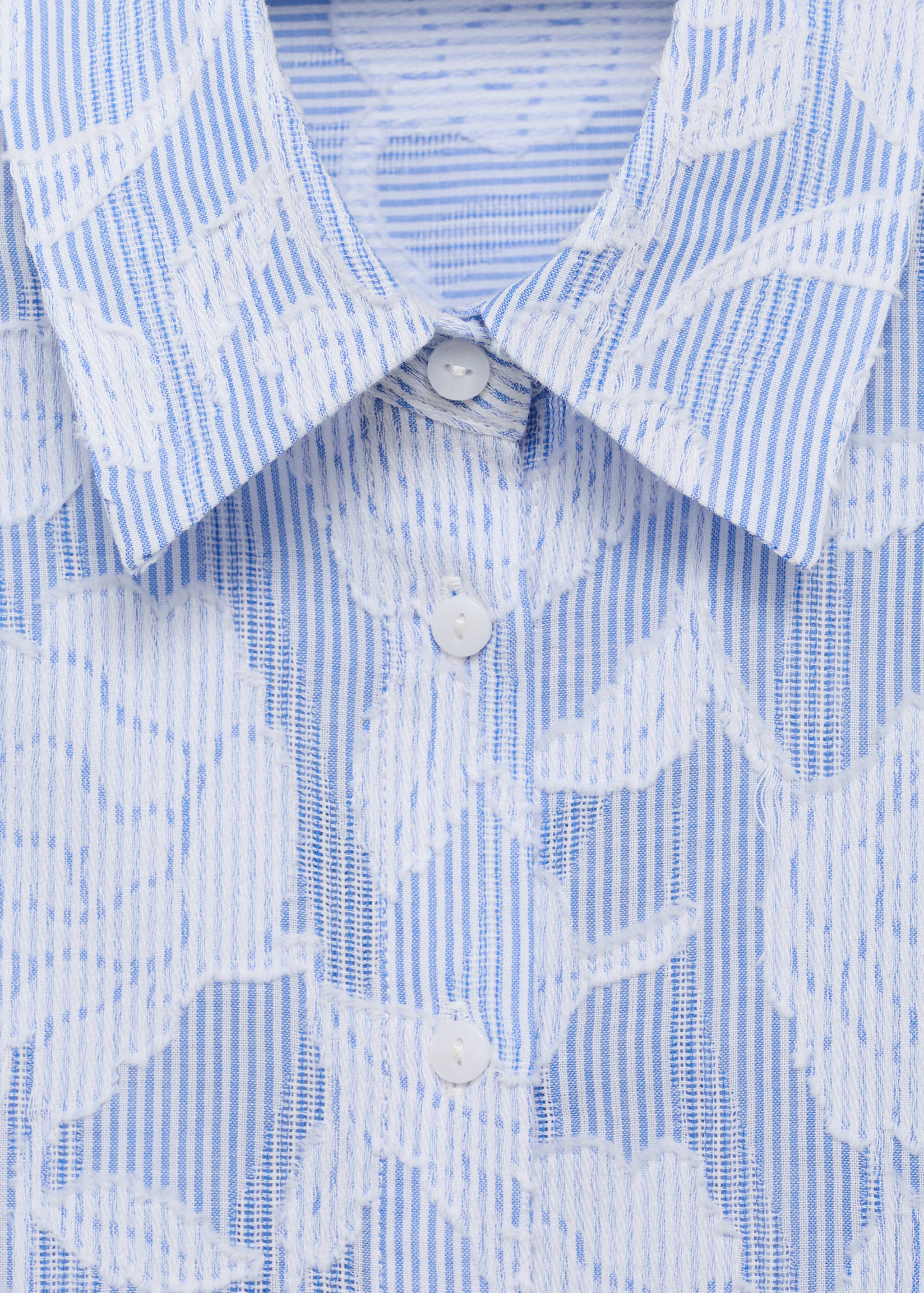 Striped shirt with embroidered details - Details of the article 8