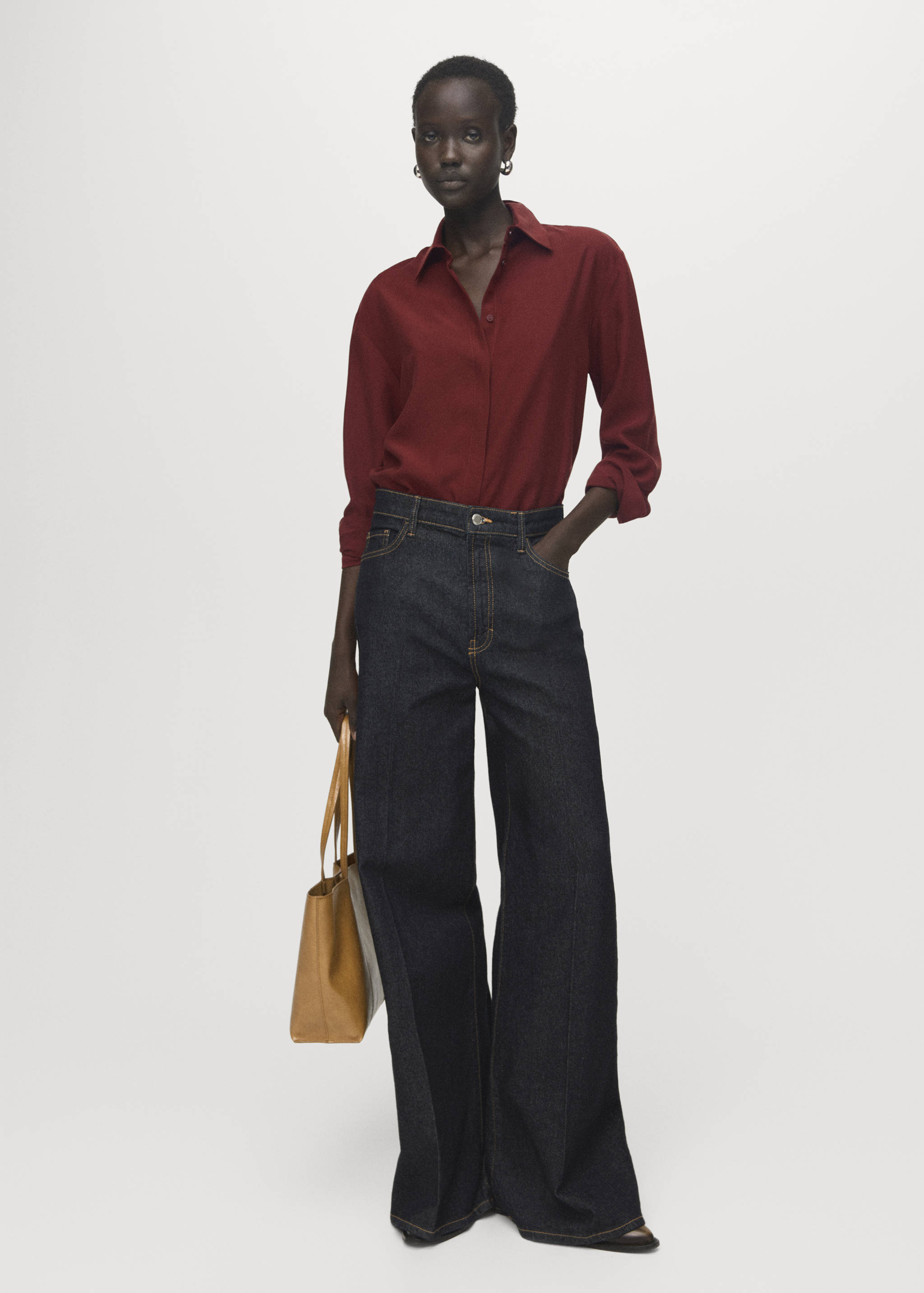 Lyocell shirt with hidden buttons - General plane