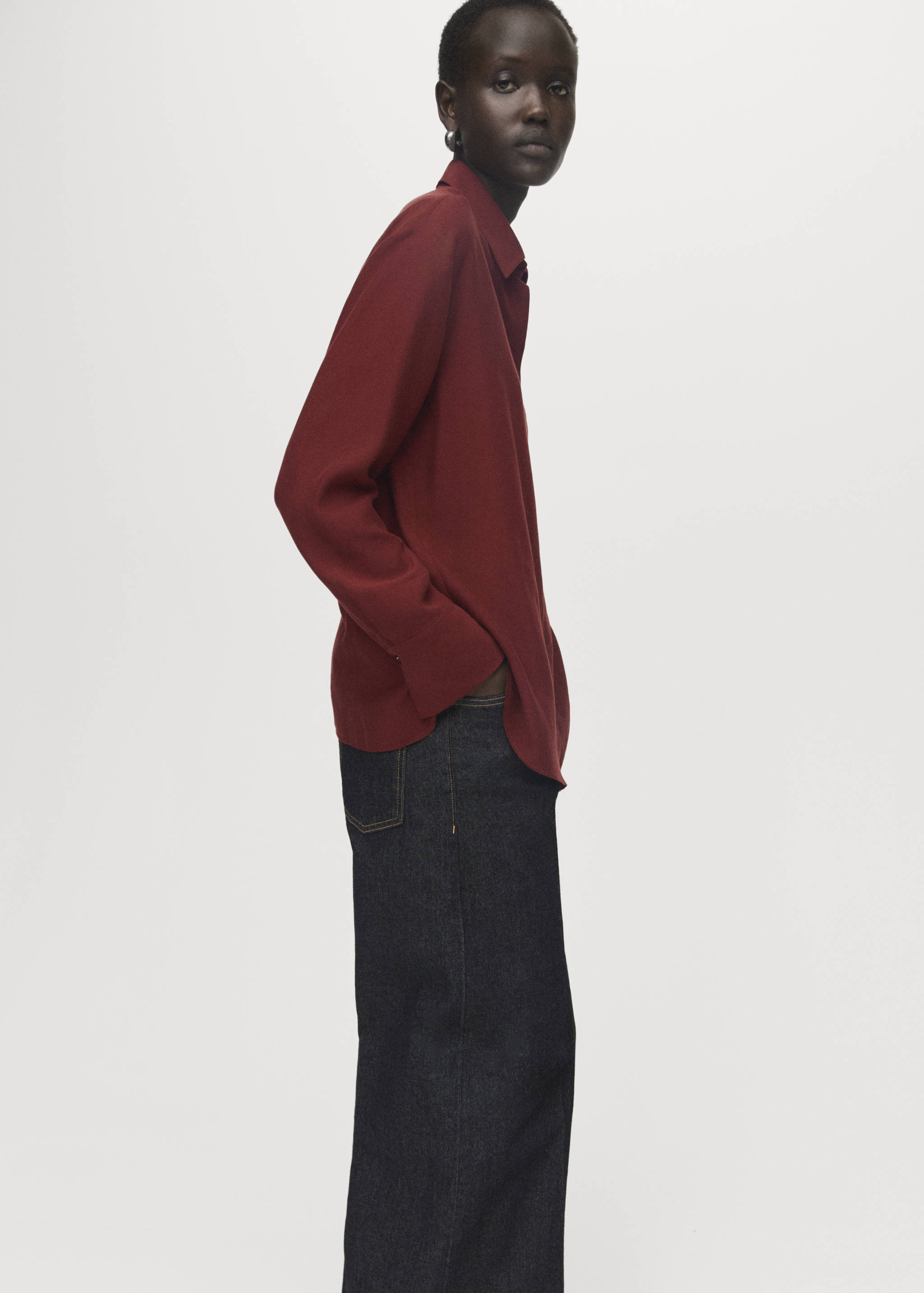 Lyocell shirt with hidden buttons - Details of the article 2