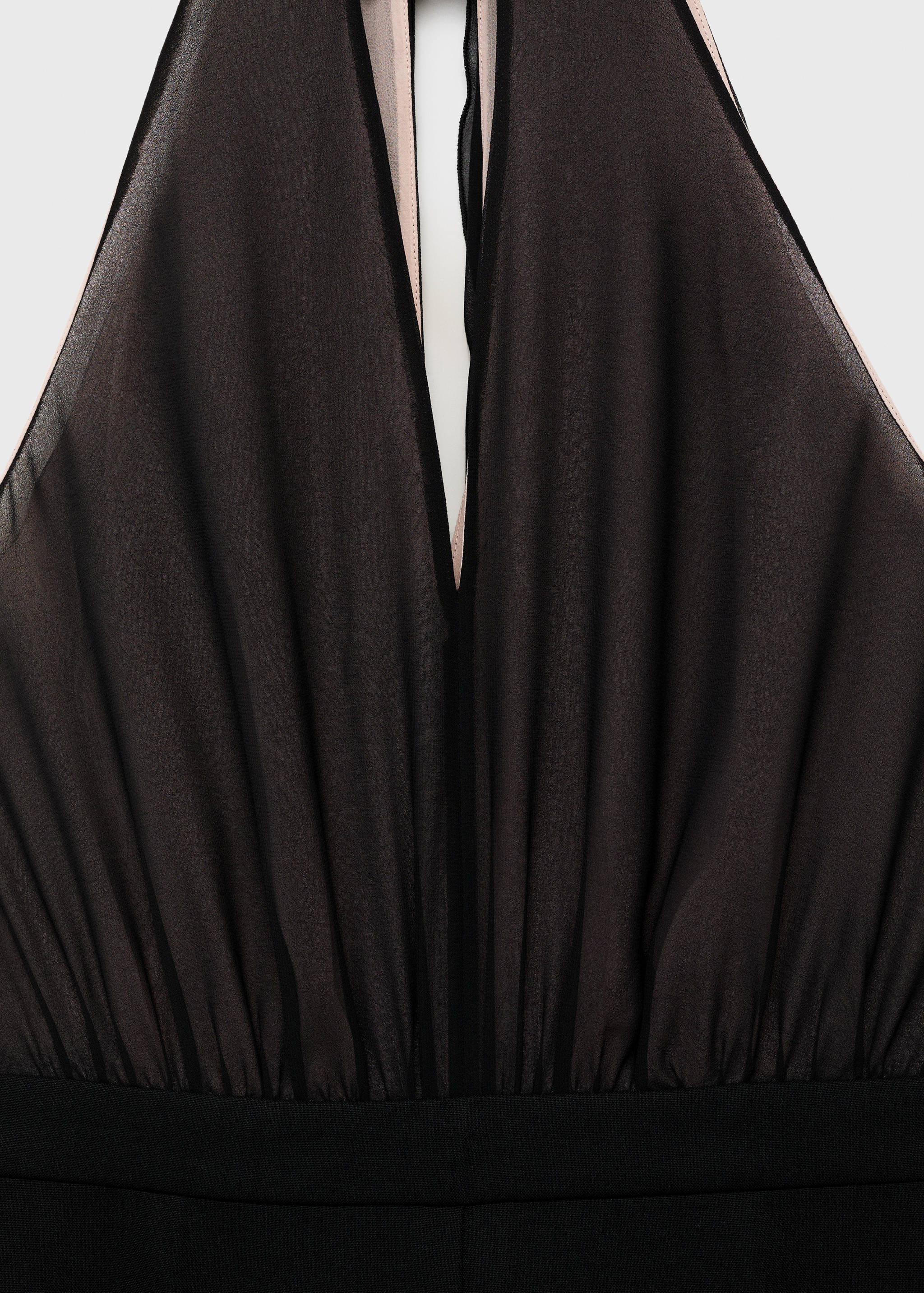 Halter-neck jumpsuit with scarf - Details of the article 0