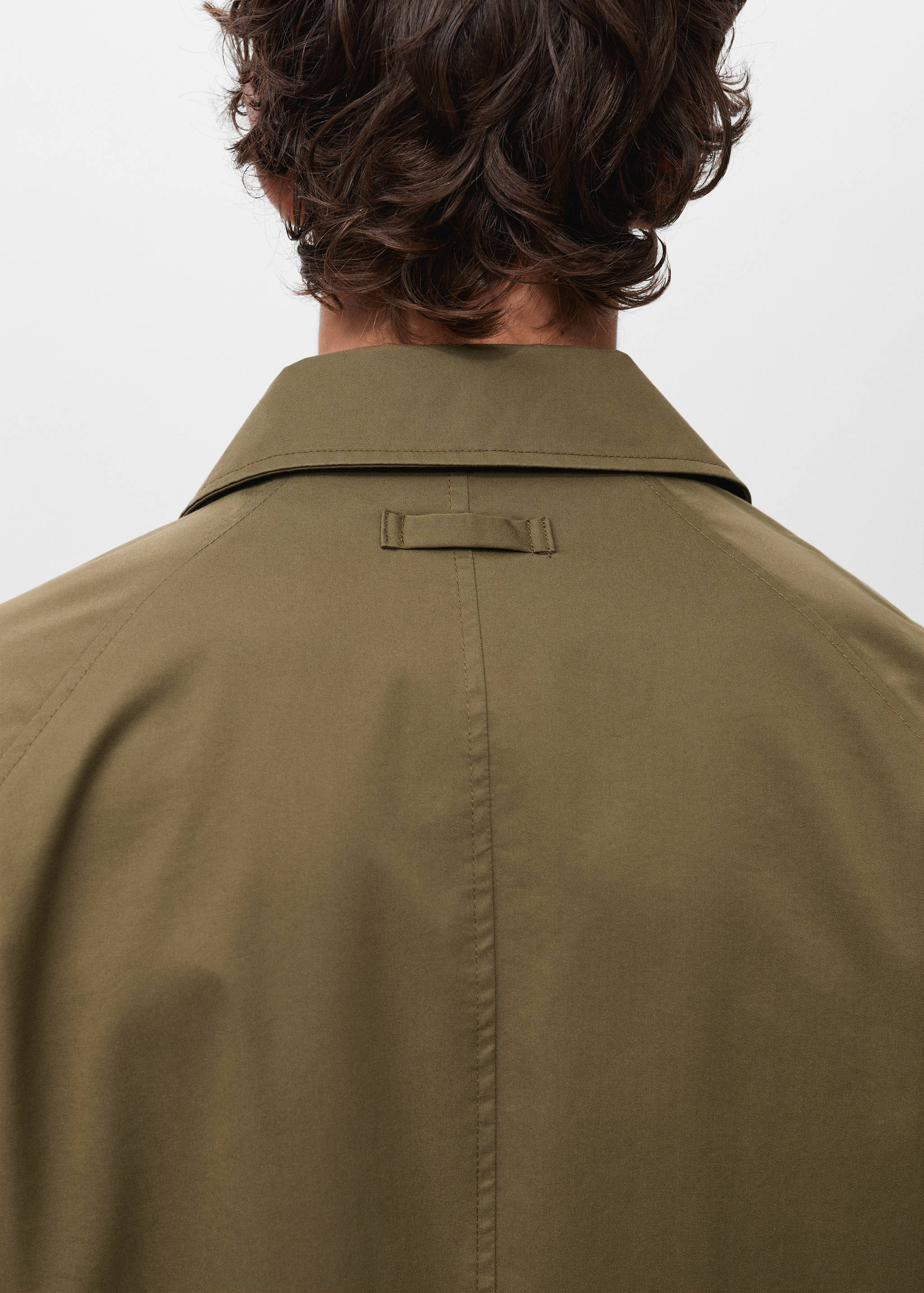 Classic water-repellent trench coat - Details of the article 6