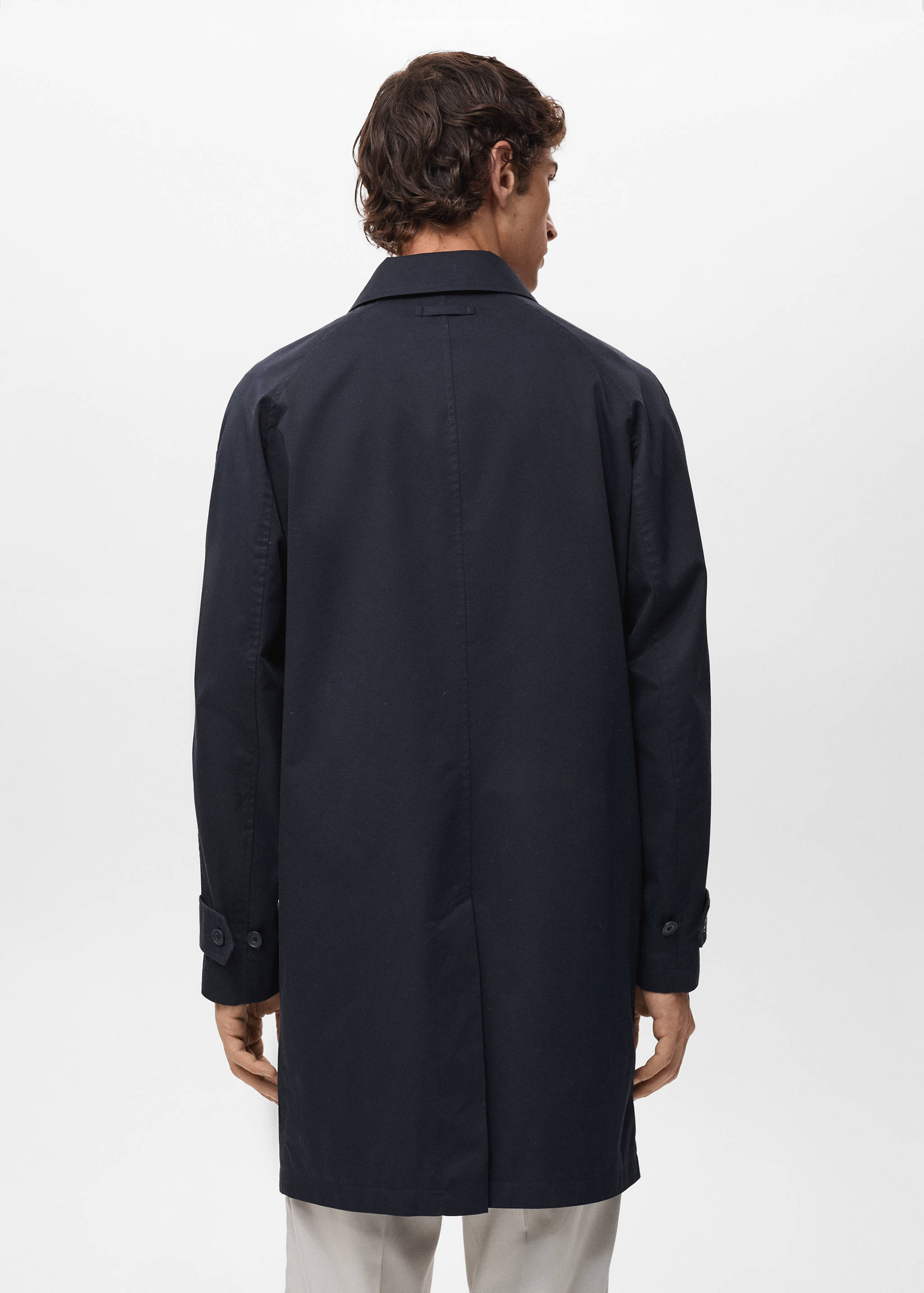 Classic water-repellent trench coat - Reverse of the article