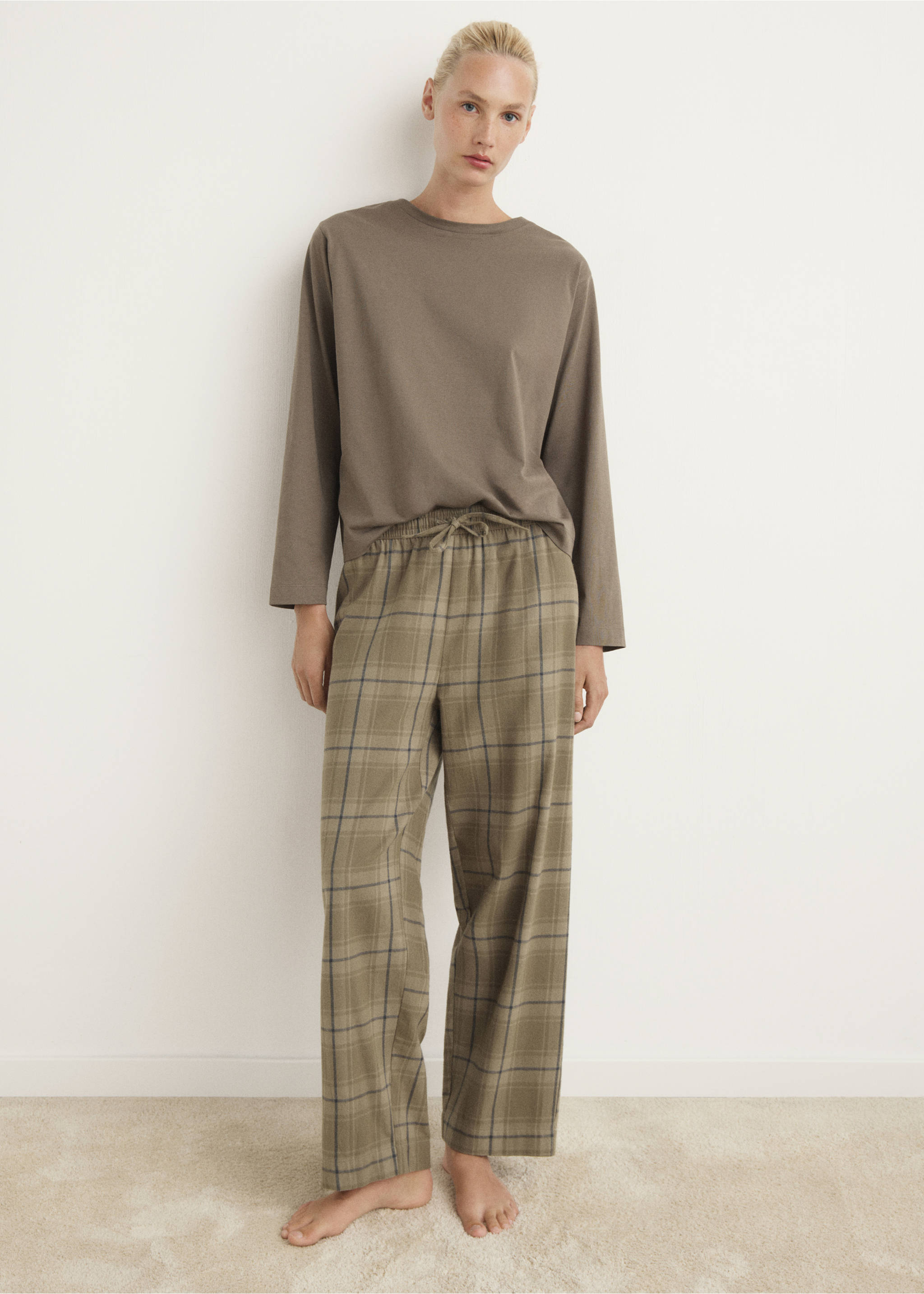 Two-piece flannel check pyjamas - General plane, Olive Green. Ref: 17084406-00.