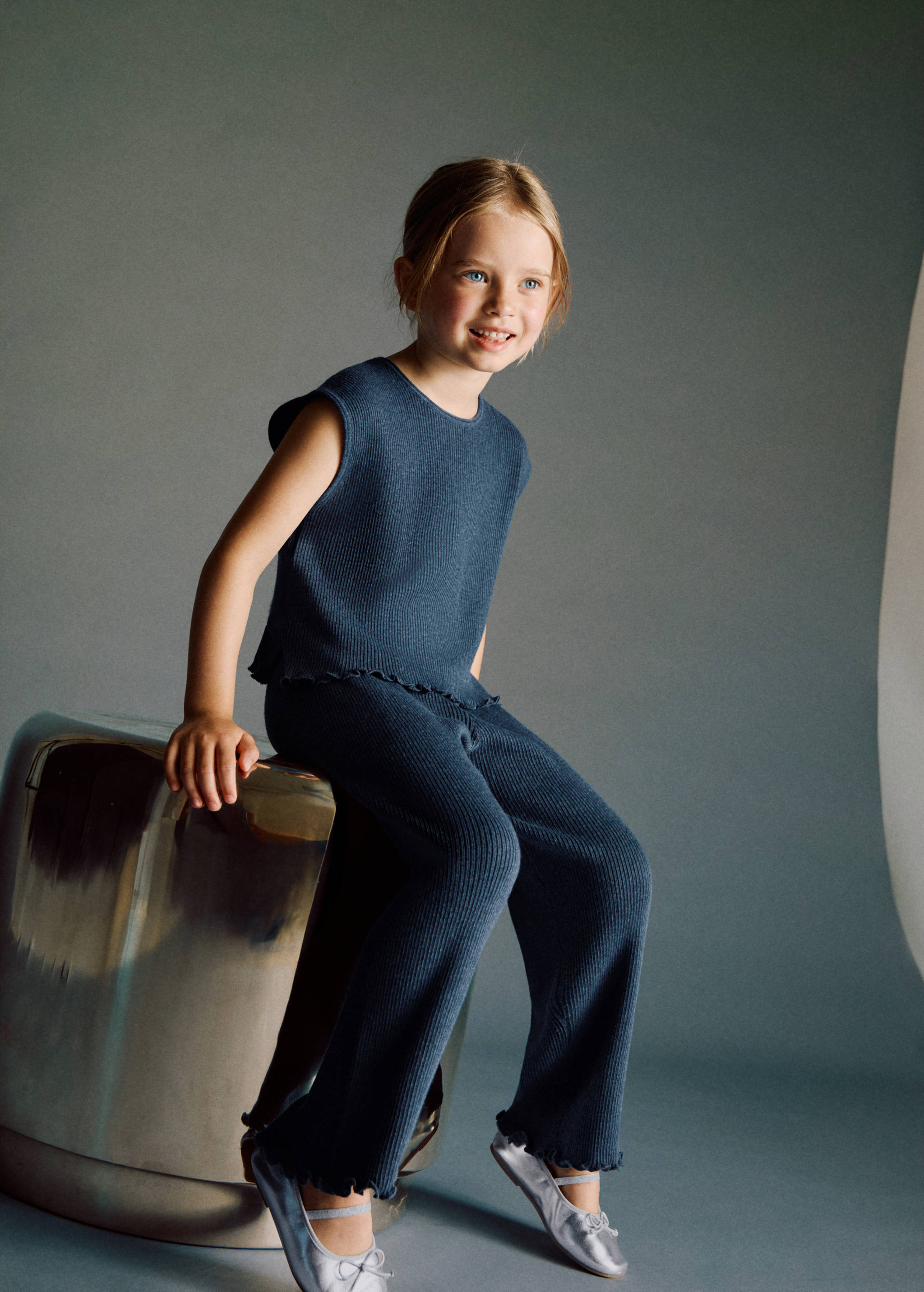 Spodnie z prążkowanej dzianiny - Szczegóły artykułu 1