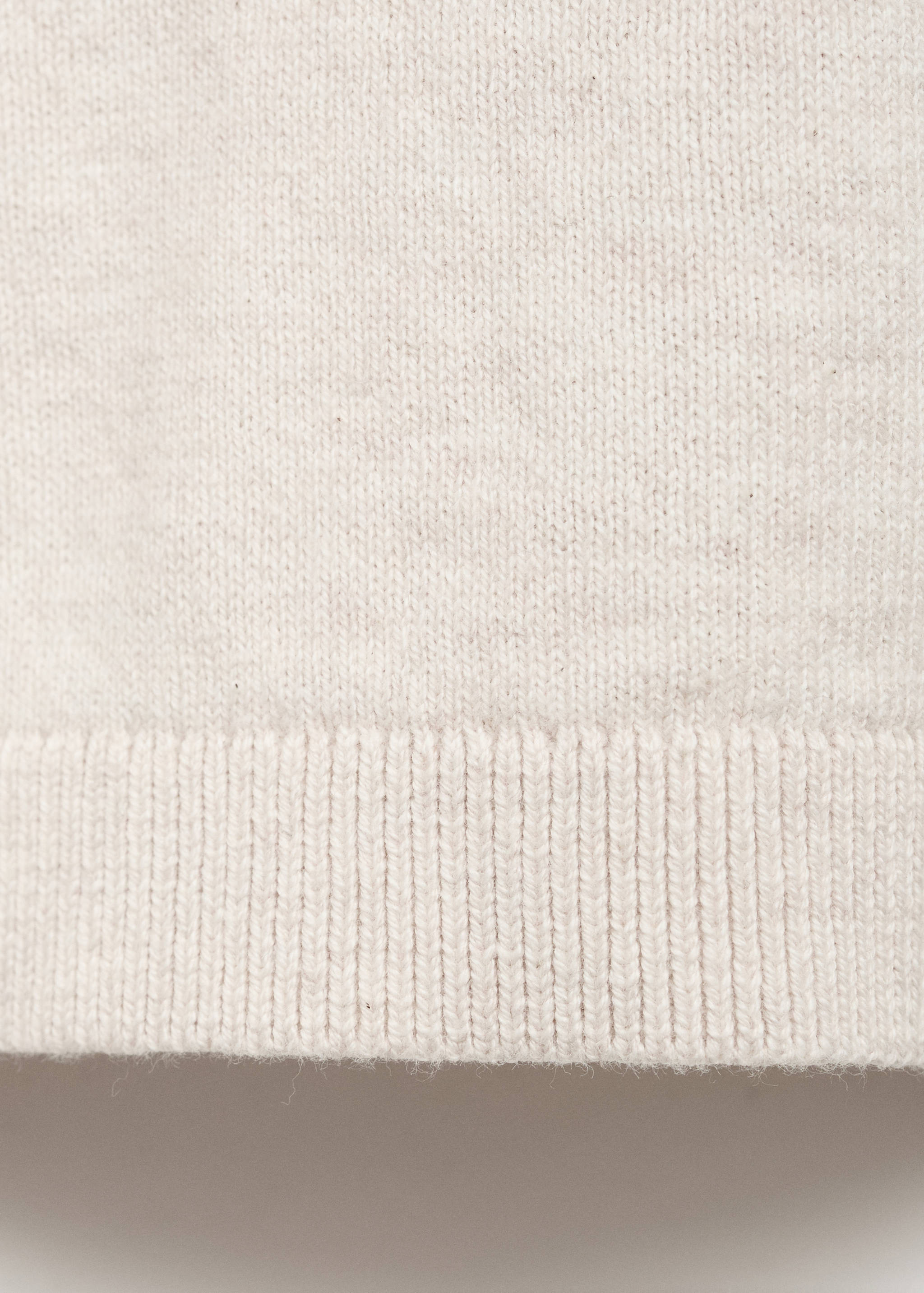 Decorative seams cotton sweater - Details of the article 0