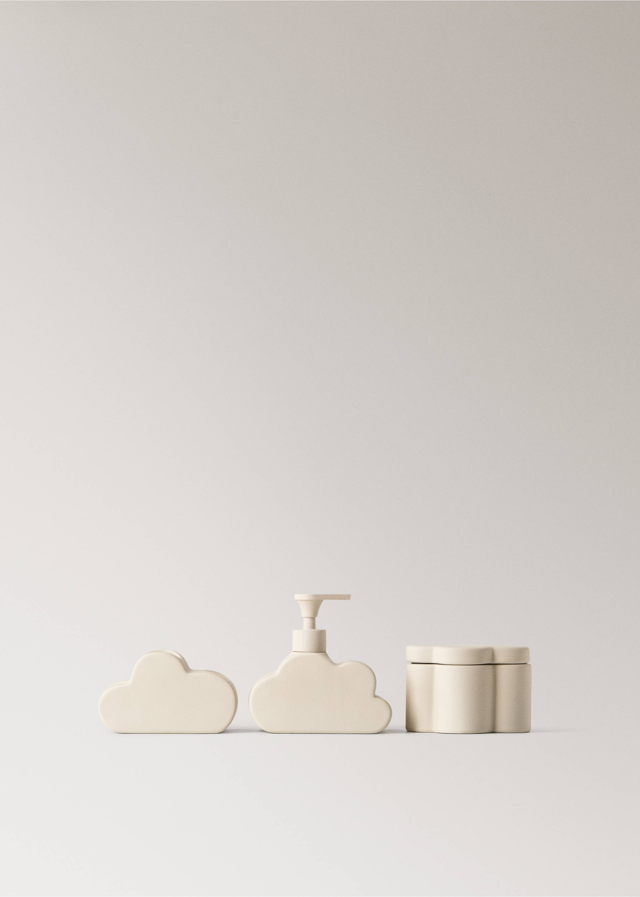 Cloud-shaped stoneware toothbrush holder - Details of the article 3, Sand. Ref: 17084442-00.