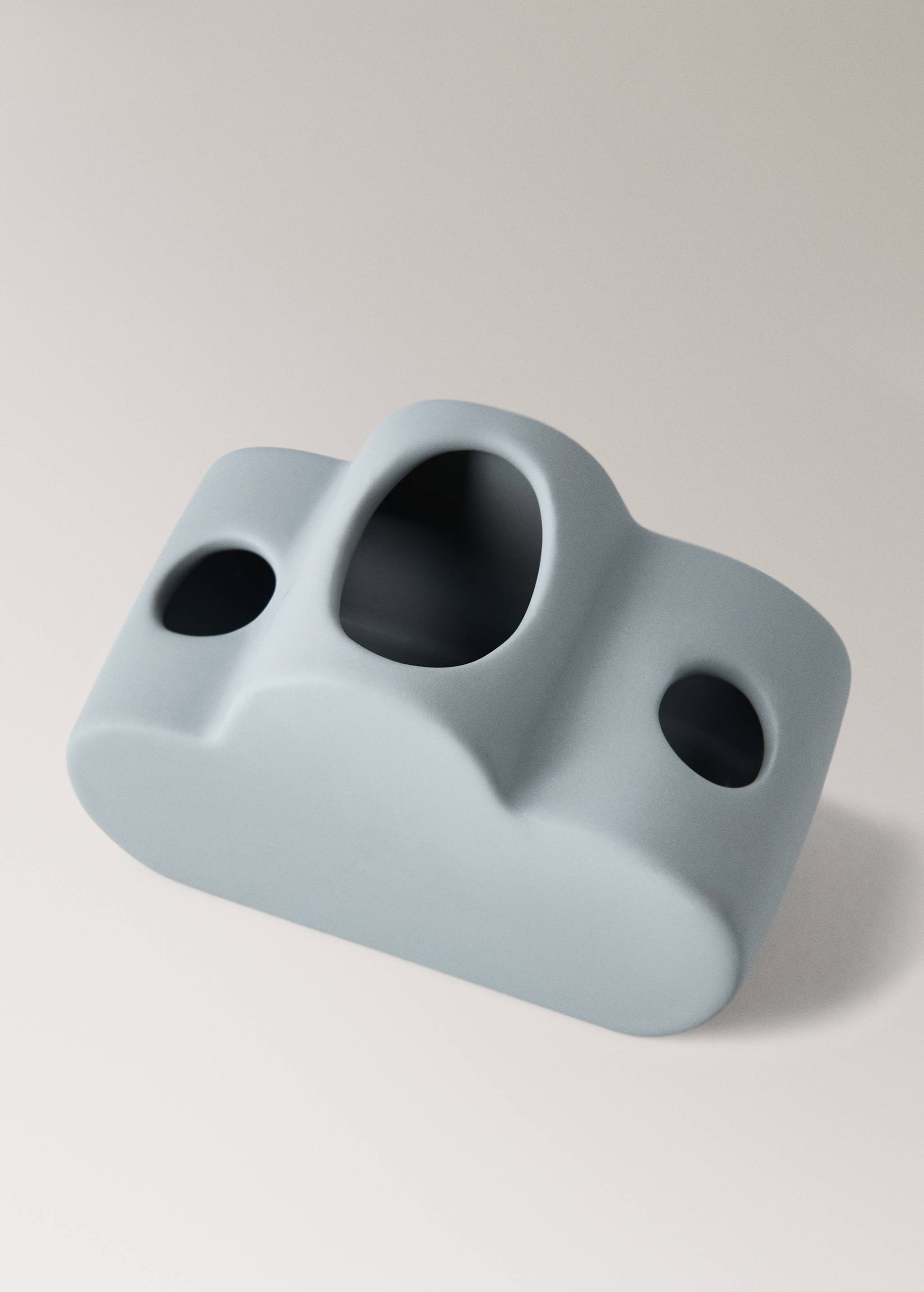 Cloud-shaped stoneware toothbrush holder - Details of the article 1