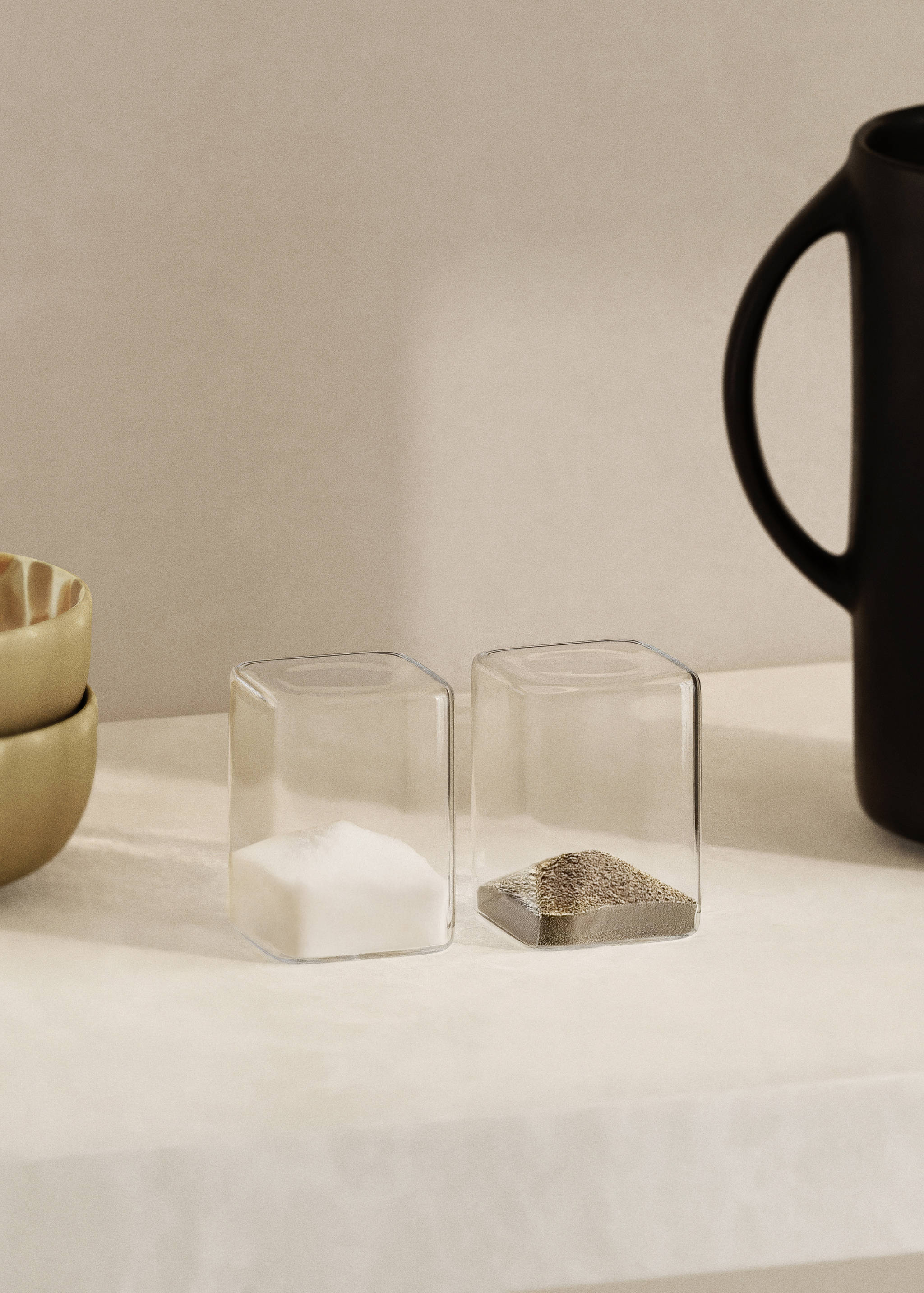 Salière et poivrière en borosilicate transparent - Plan général