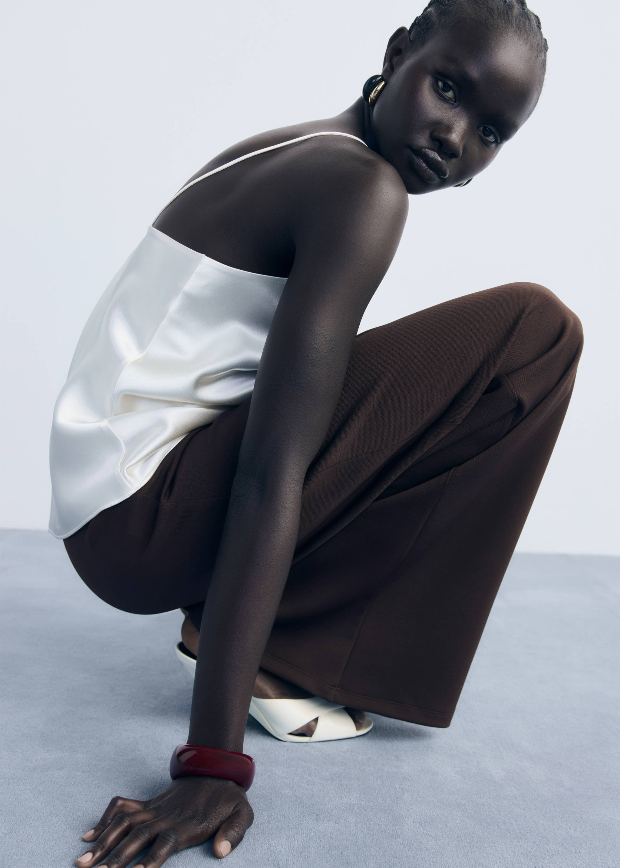 Прямые брюки с эластичным поясом - Деталь изделия 2