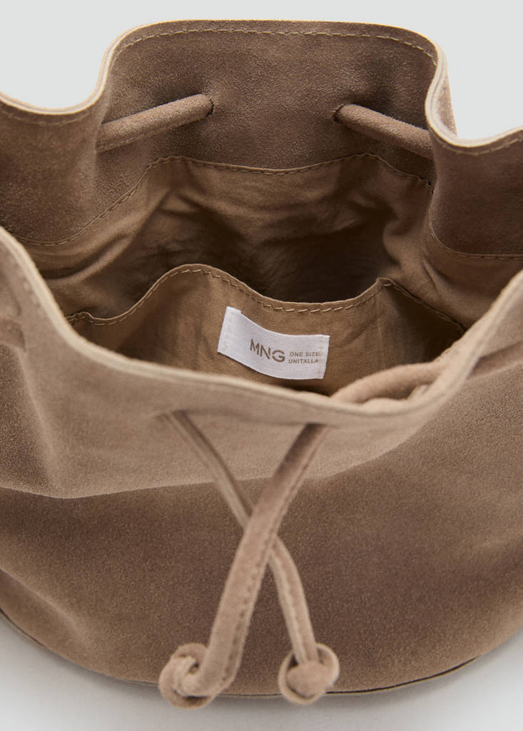 Fringed leather bucket bag — Sand