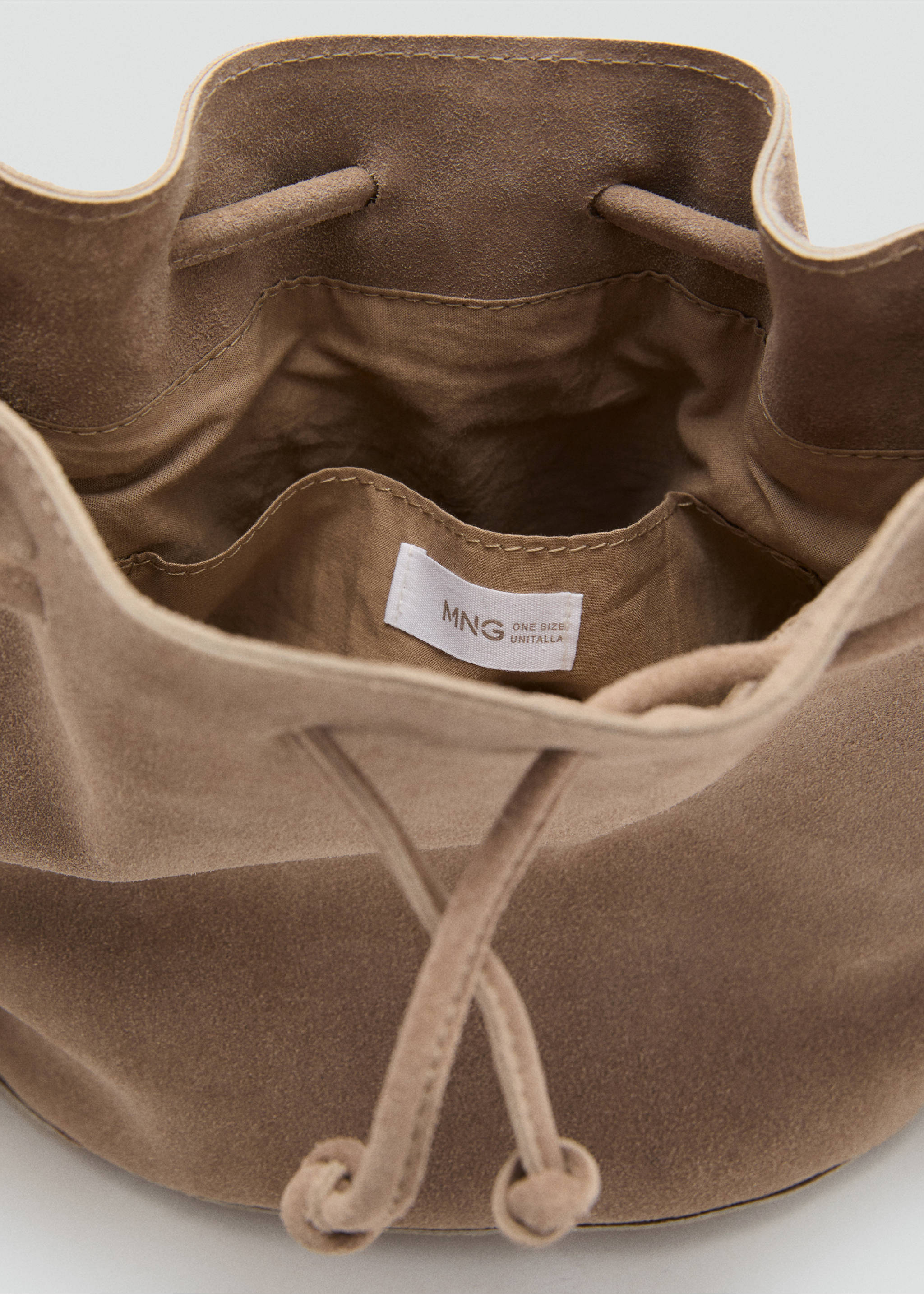 Сумка-ведро из кожи с кисточками - Деталь изделия 2, Песочный. Ref: 17084779-00.