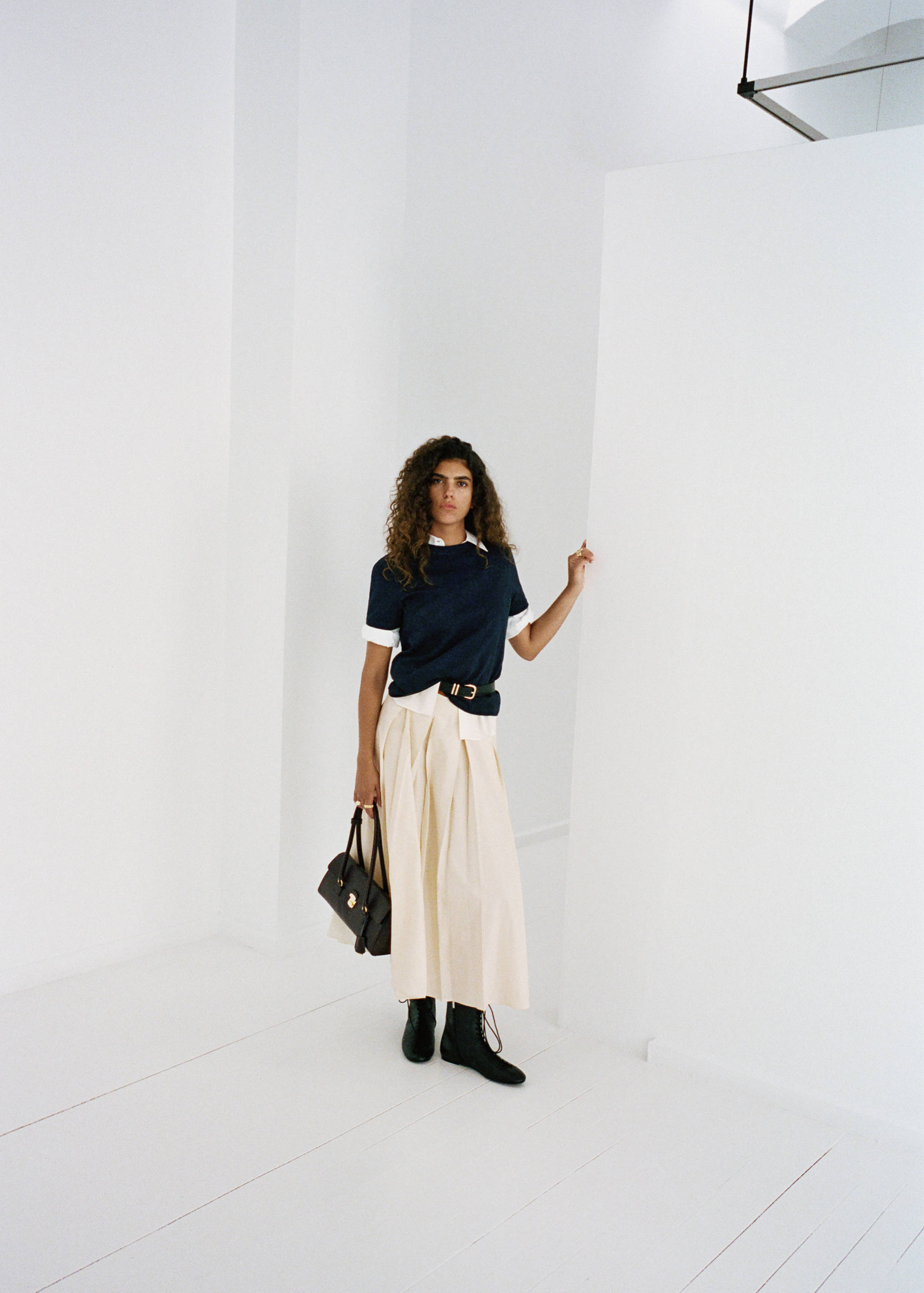 Pleated midi-skirt - Details of the article 6