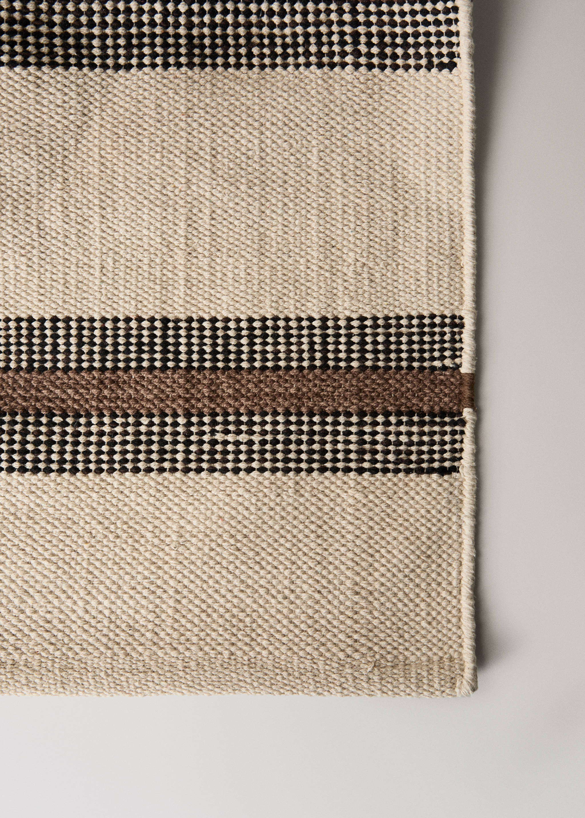 Бавовняний килим у смужку - Товар без моделі