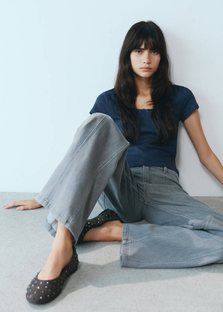 Low-waist jeans with star detail — Denim Grey