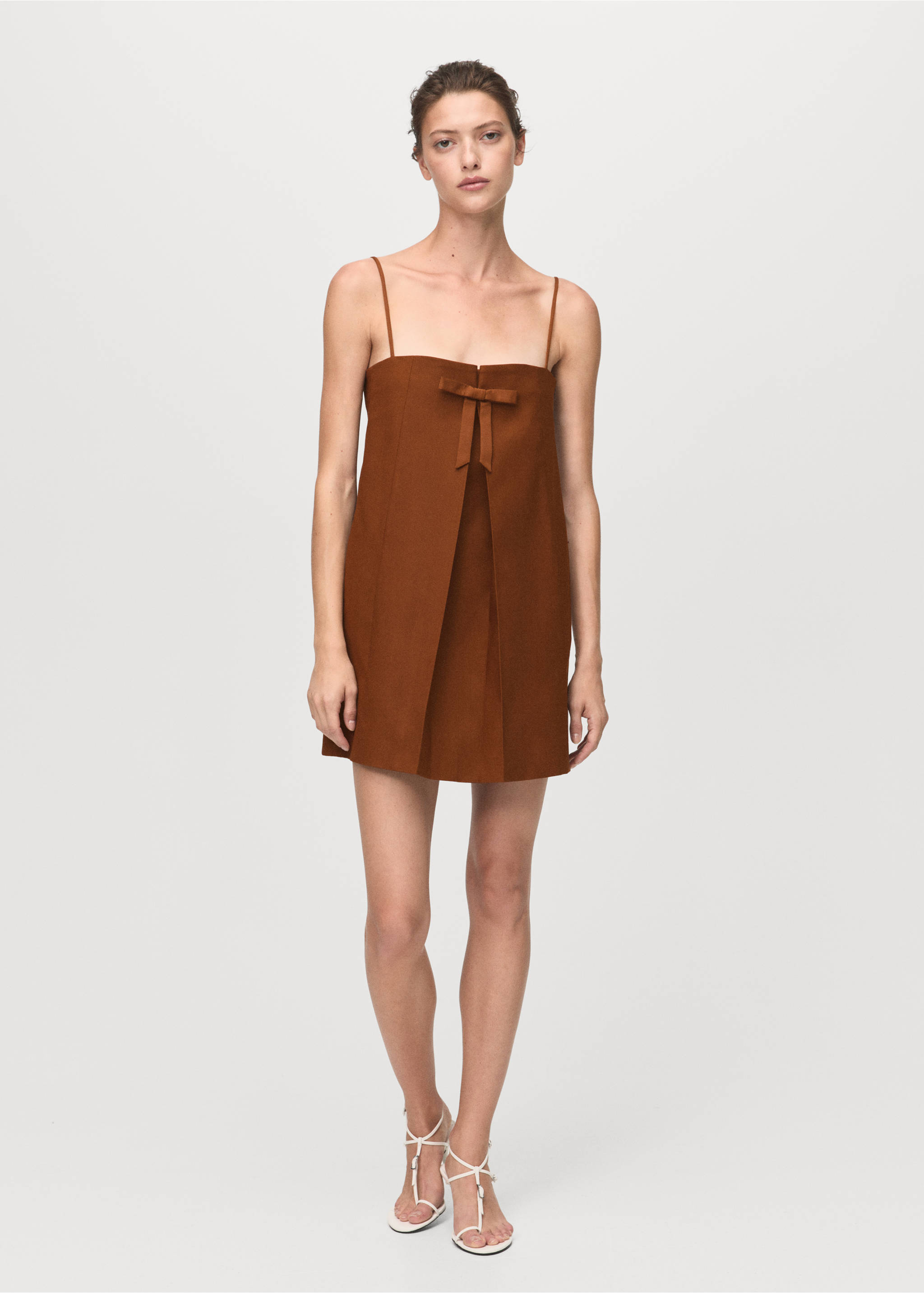 Vestido escote lazo - Plano general, Marrón medio. Ref: 17084790-00.