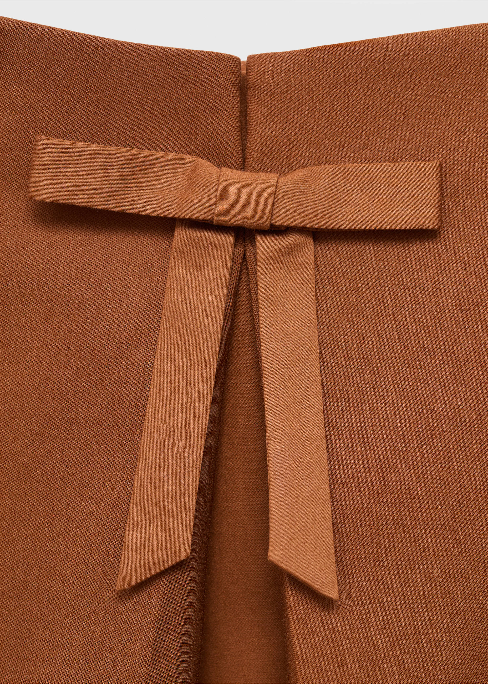 Vestido escote lazo - Detalle del artículo 8, Marrón medio. Ref: 17084790-00.