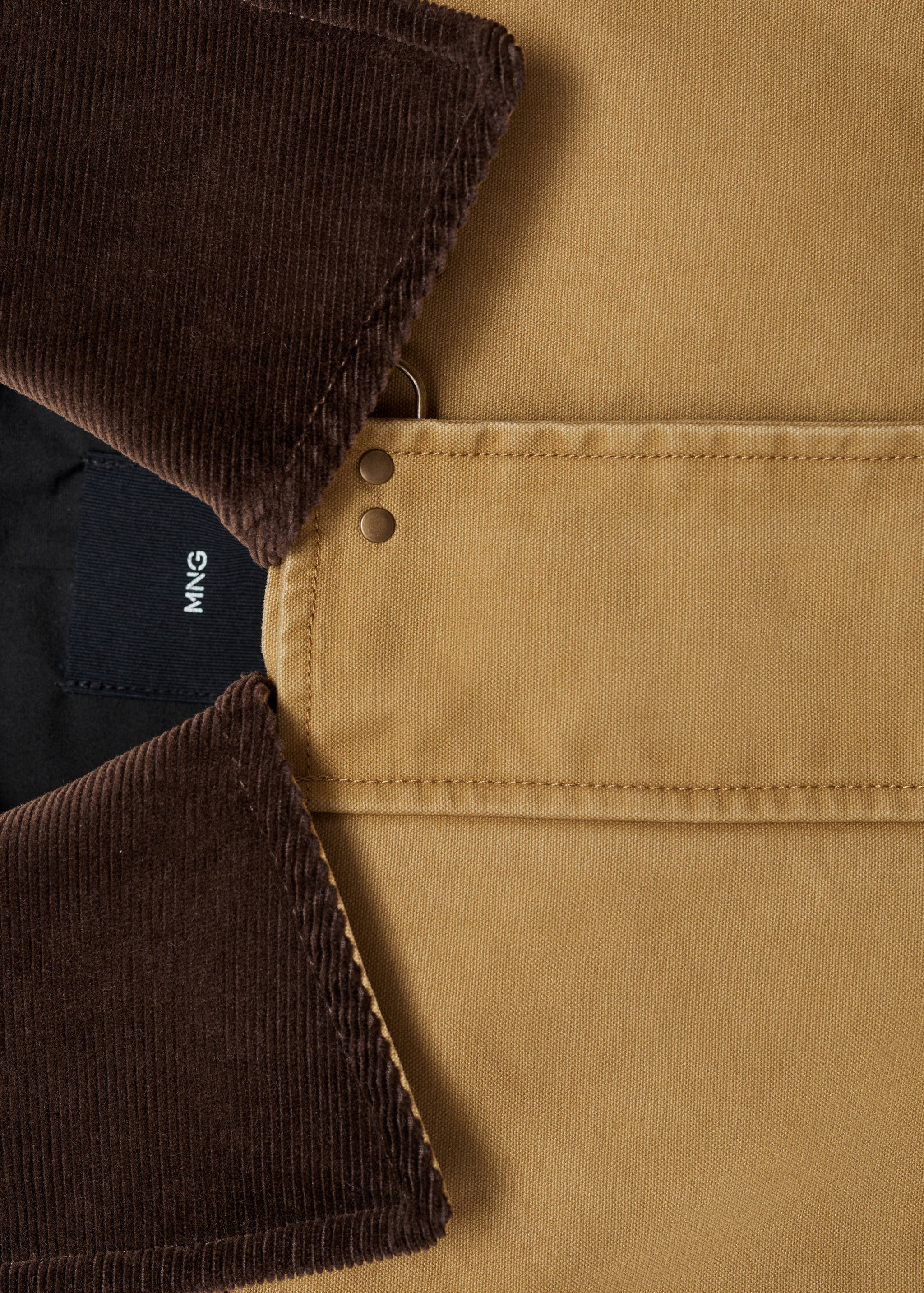 Oversized parka with contrasting collar - Details of the article 8