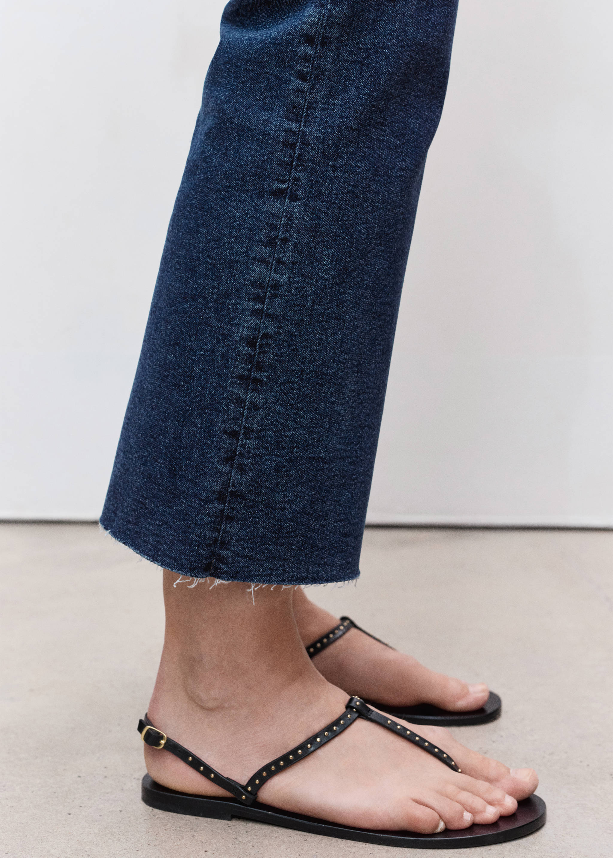 Maternity flared cropped jeans - Details of the article 6