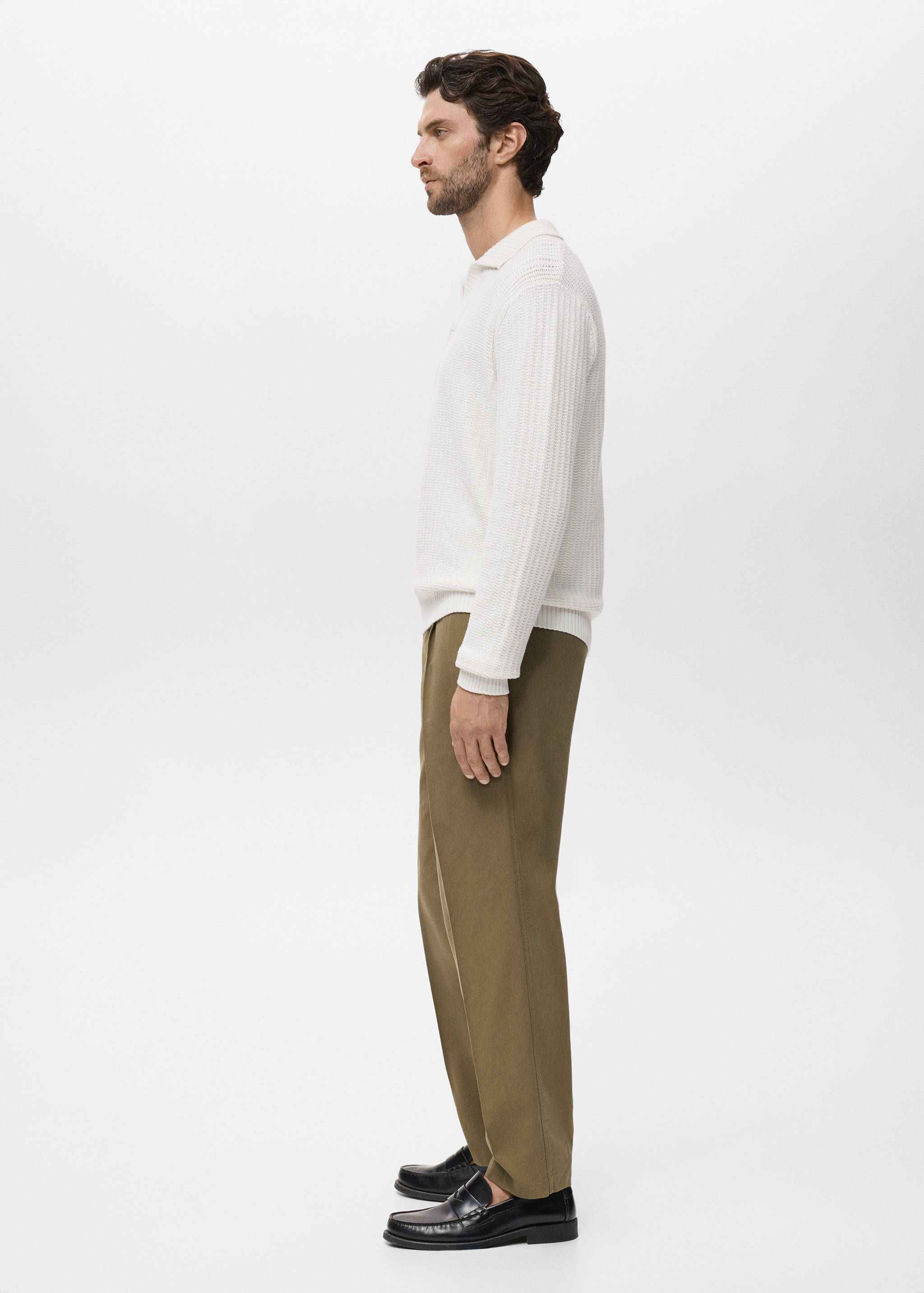 Knitted structured polo sweater - Details of the article 2