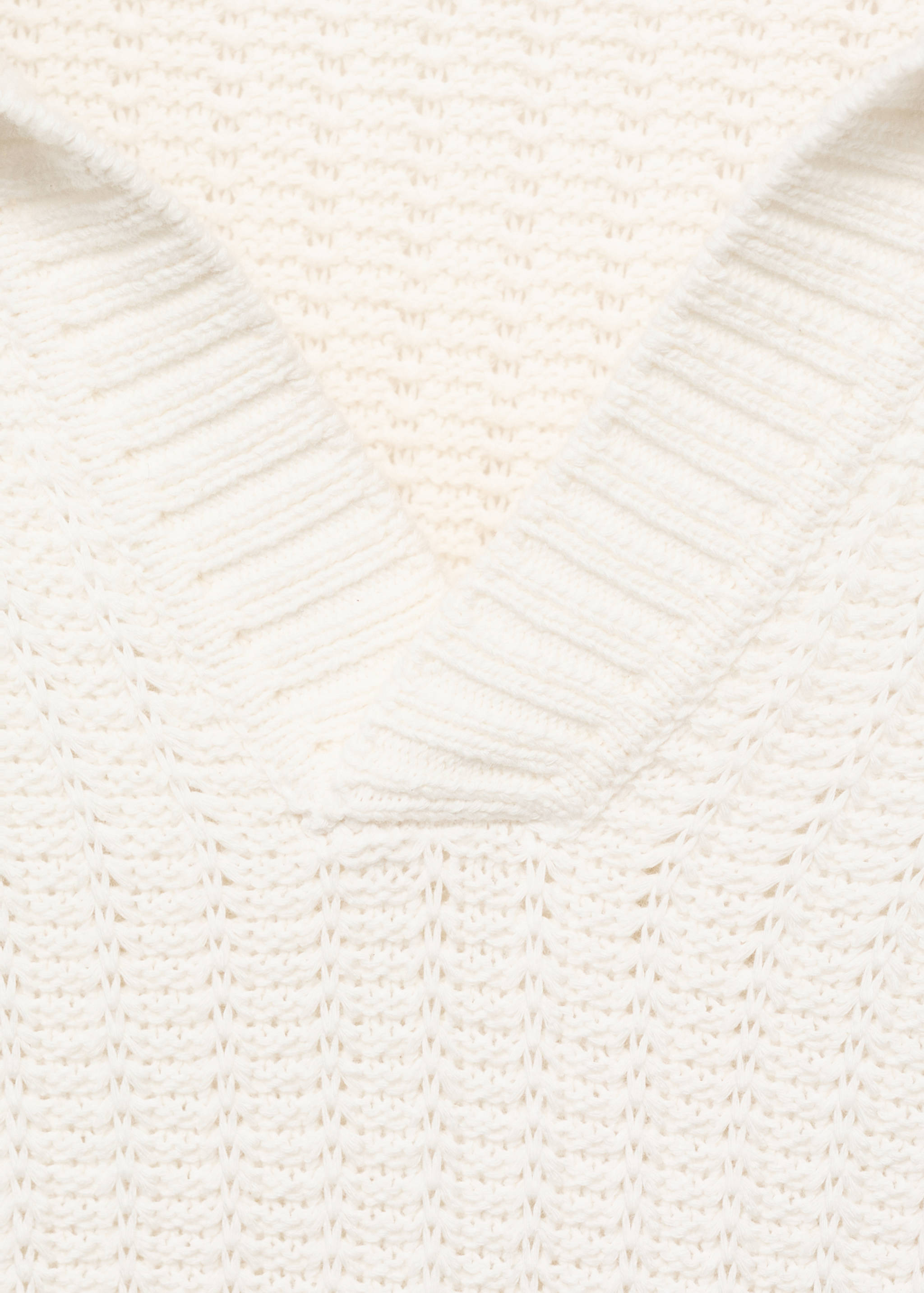 Knitted structured polo sweater - Details of the article 8