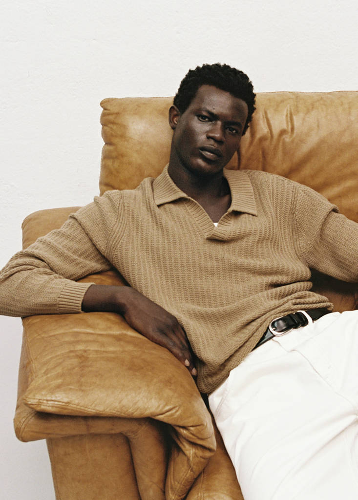 Knitted structured polo sweater — Beige