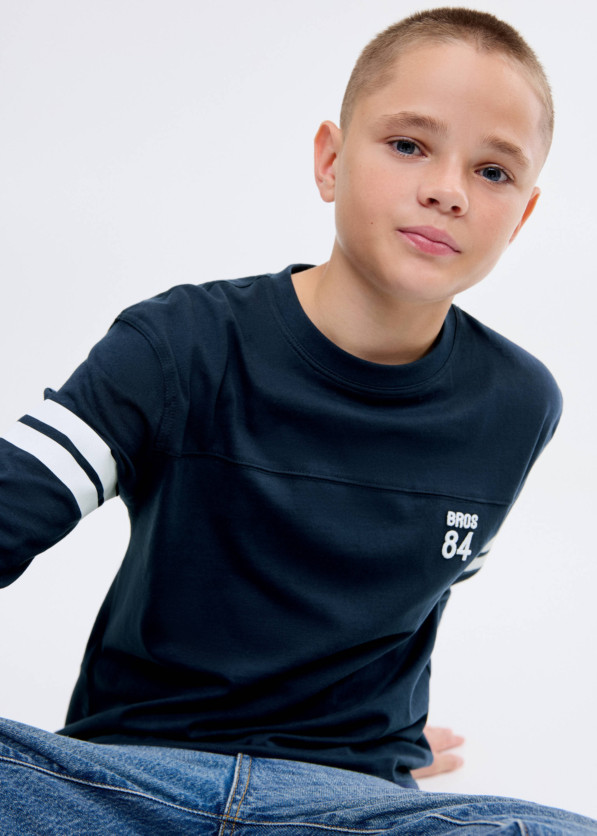 Embroidered printed T-shirt - Medium plane