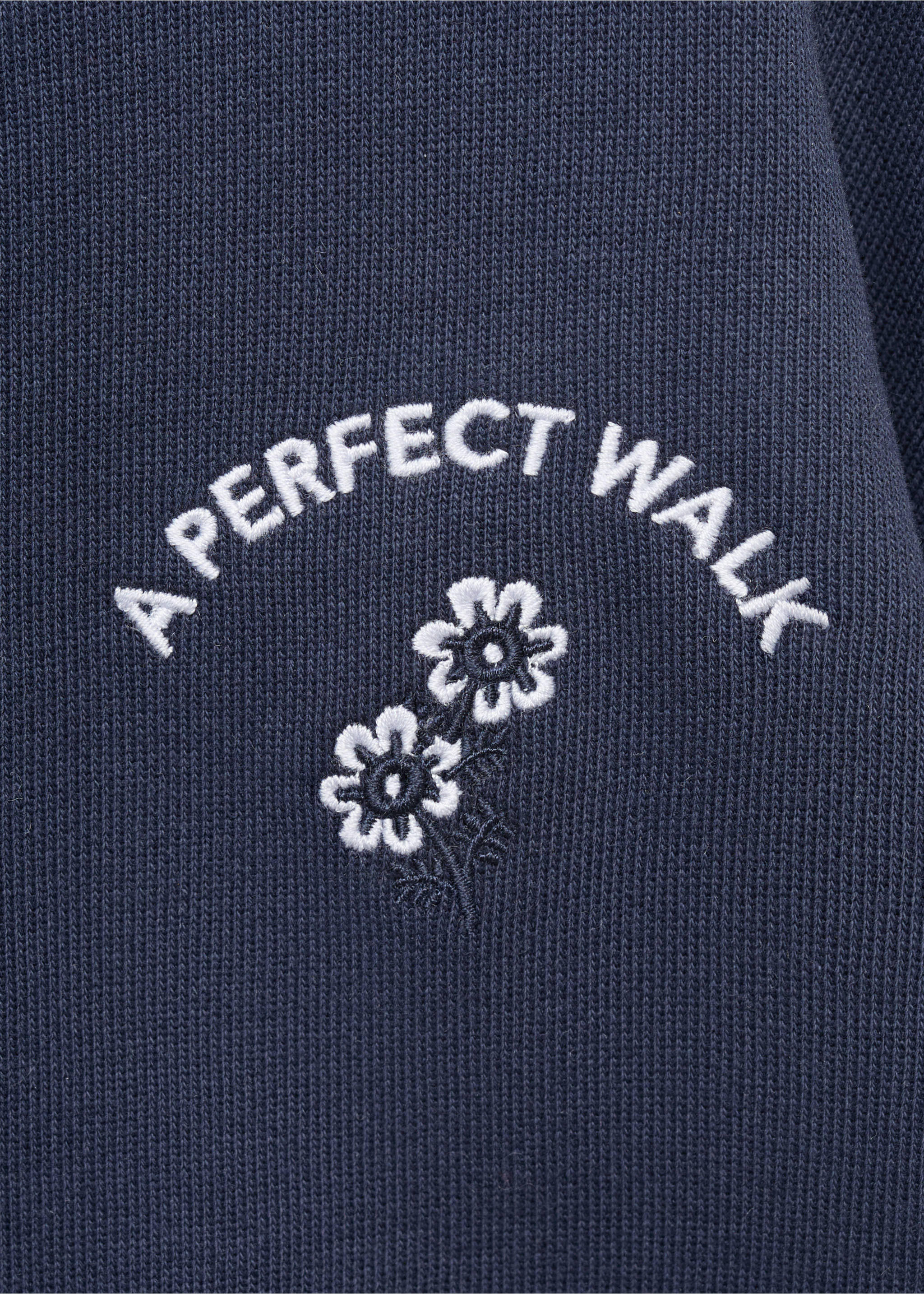 Vestido sudadera floral - Detalle del artículo 8, Azul marino oscuro. Ref: 17085159-00.