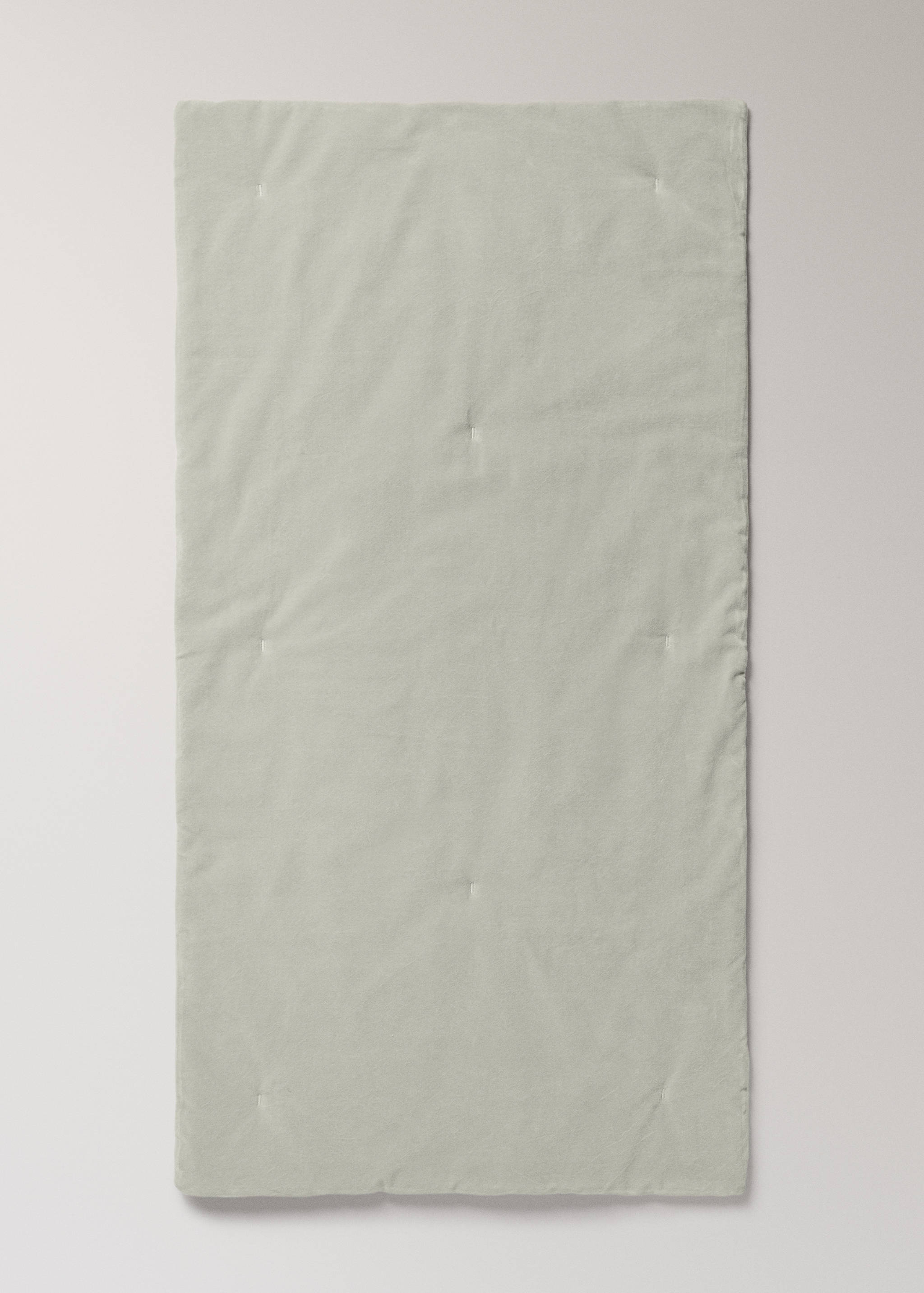 Garment-dyed velvet cotton bedspread for cot - Details of the article 3