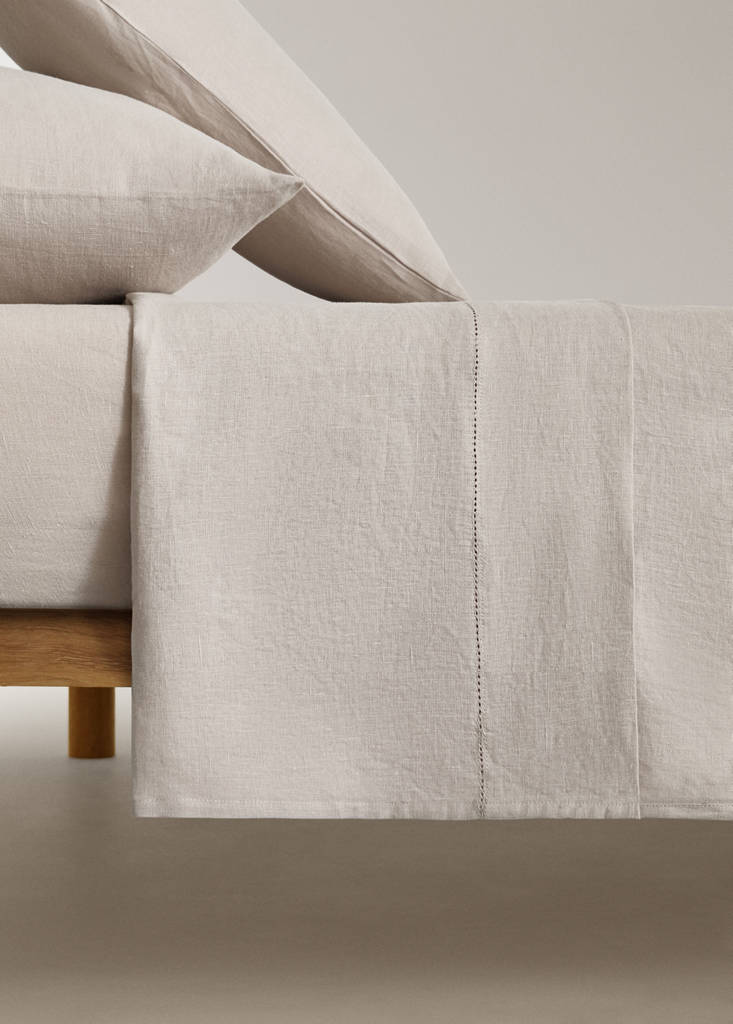 Washed linen children’s top sheet with hemstitch for 90 cm bed — Medium Brown