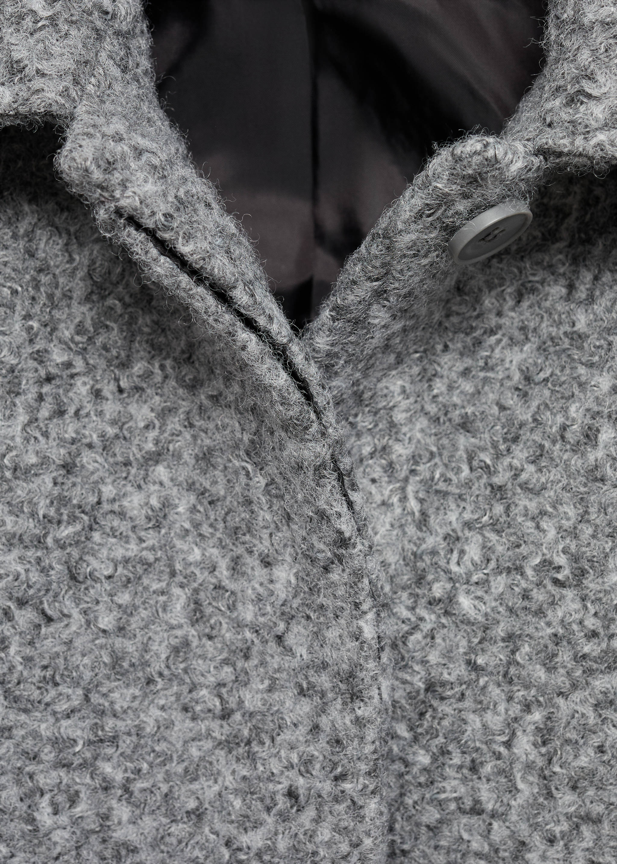 Cloth jacket with lapel pockets - Details of the article 8