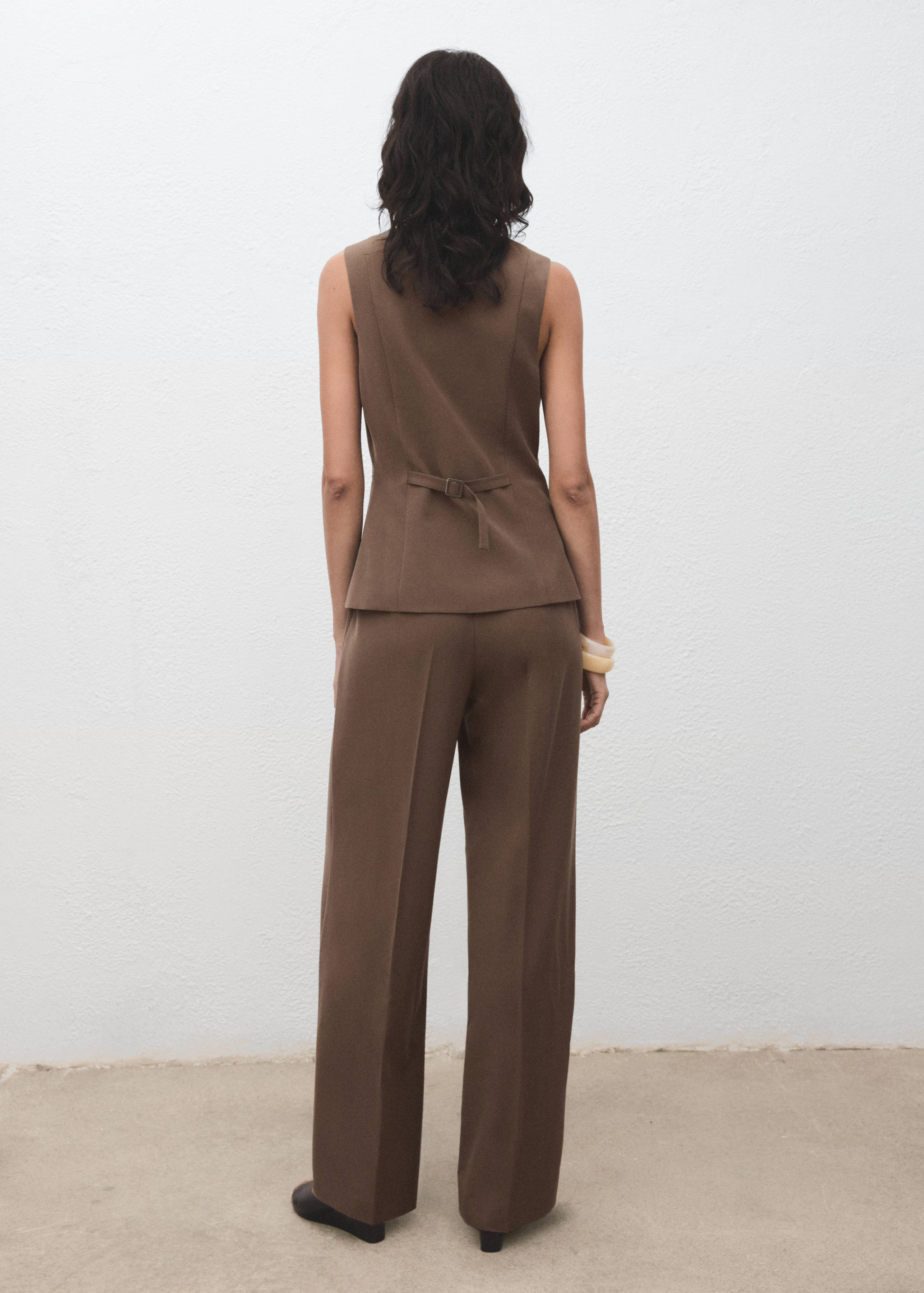 Long suit-style jumpsuit - Reverse of the article