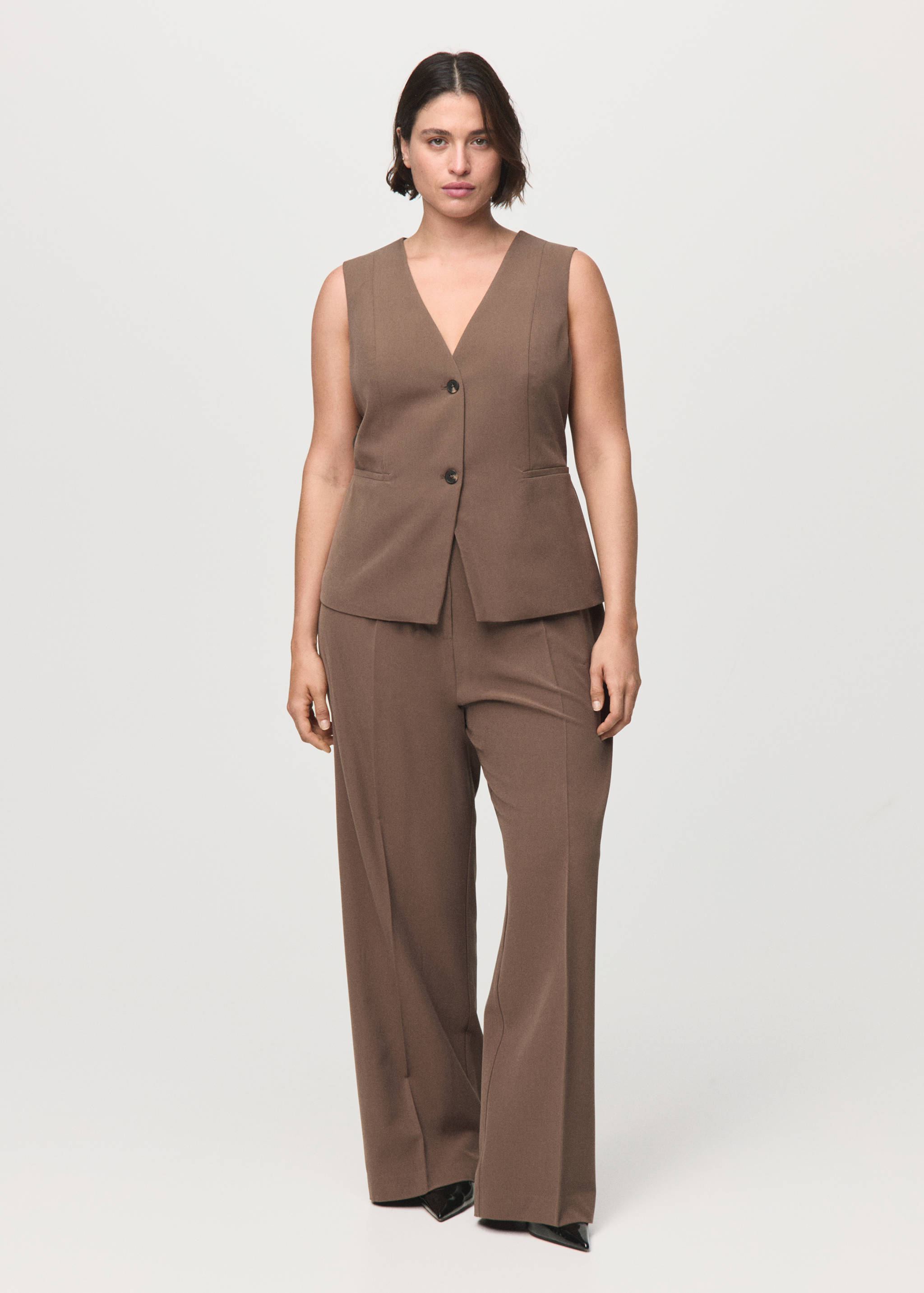 Long suit-style jumpsuit - Details of the article 3