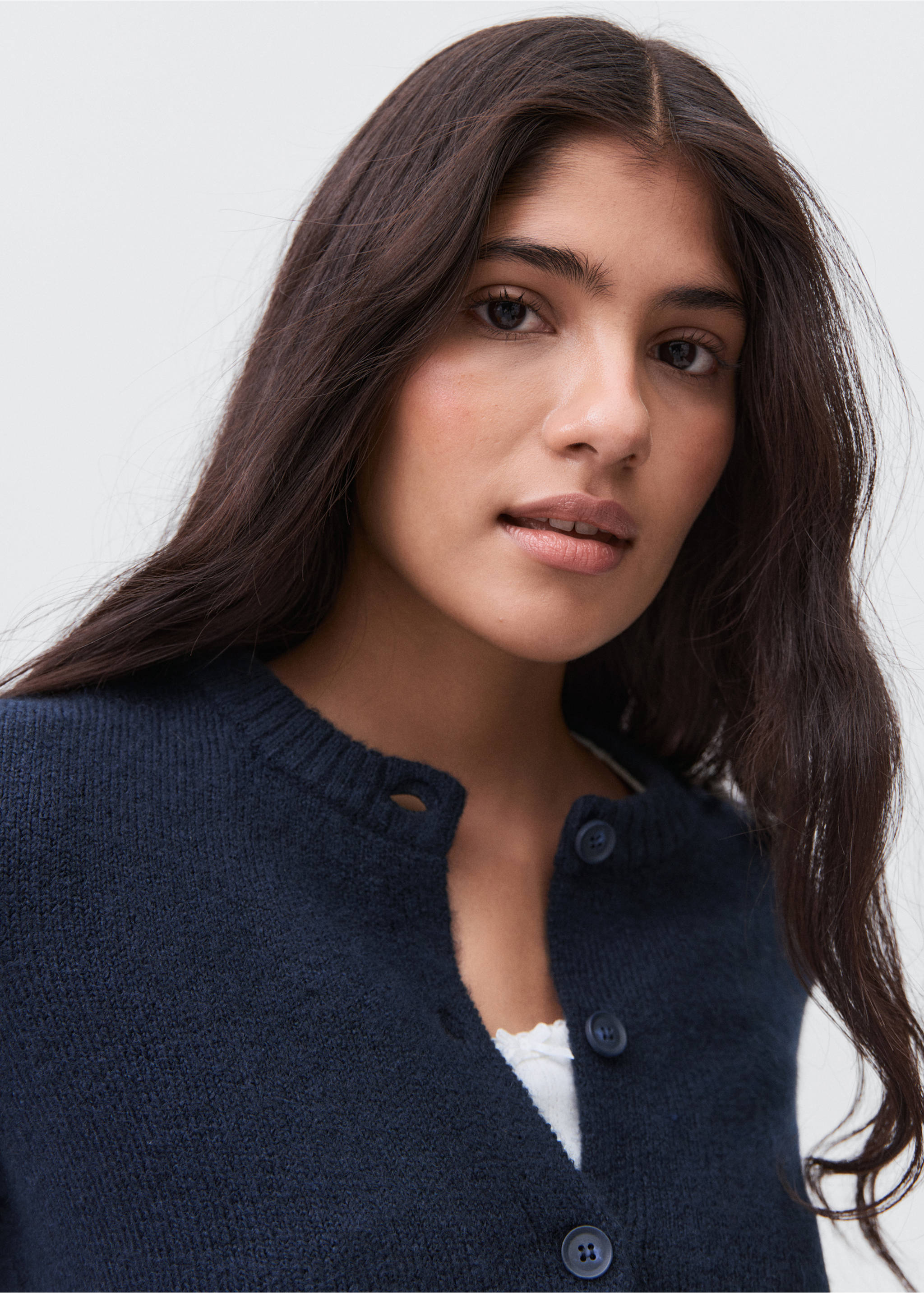 Knitted button cardigan - Details of the article 1, Navy. Ref: 17085789-00.