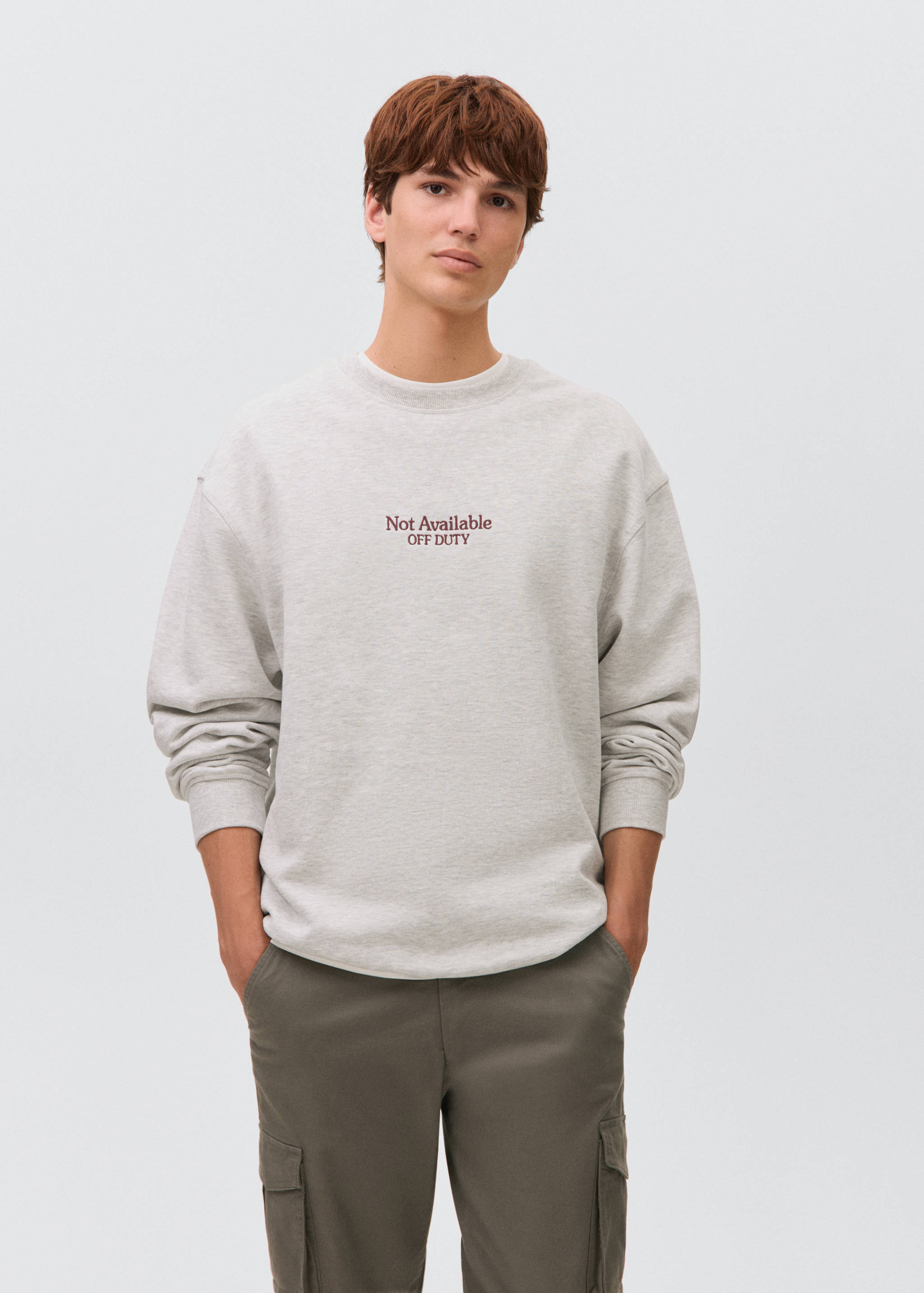 Принтованный свитшот из хлопка - Средний план