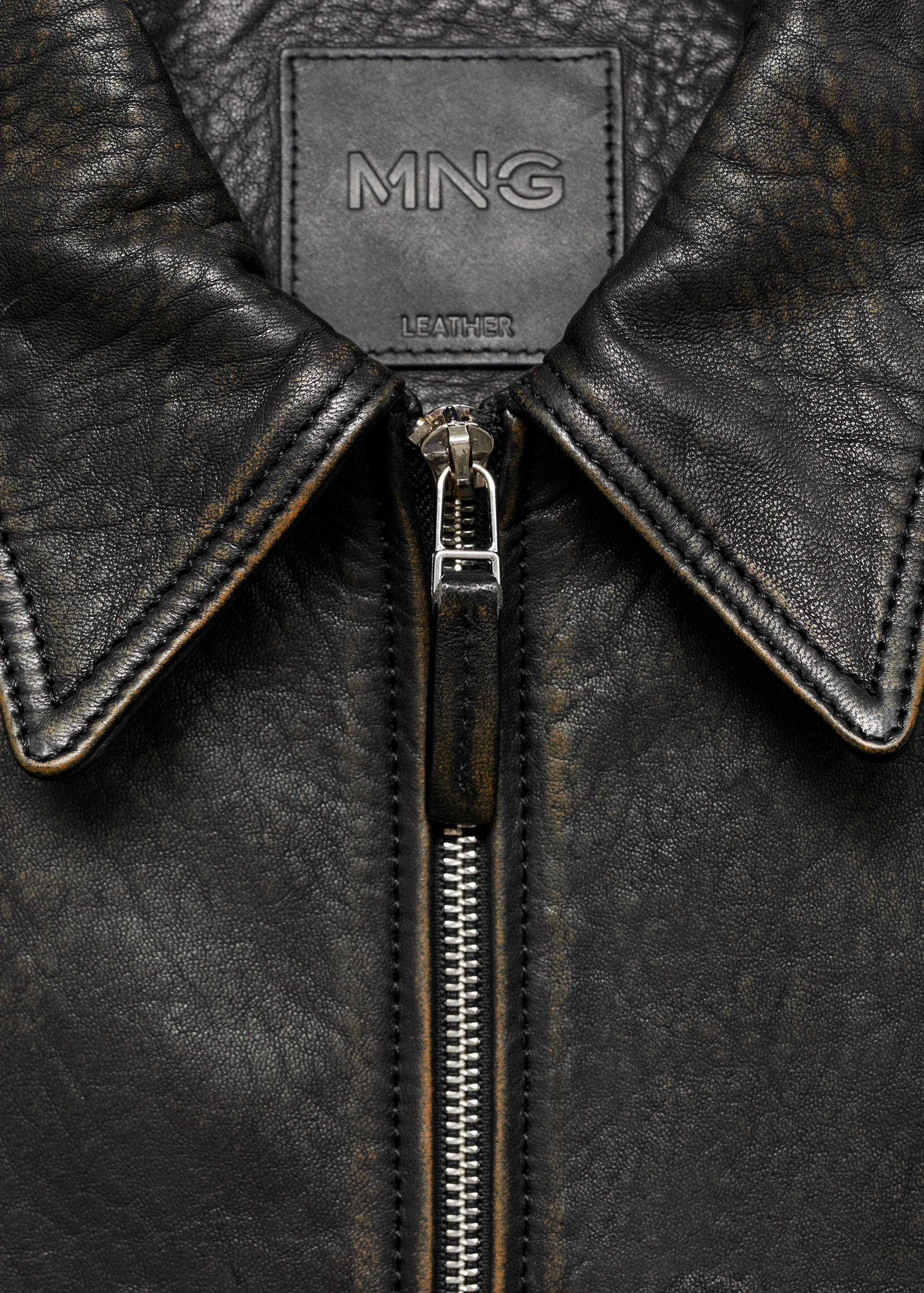 Lapels leather jacket - Details of the article 8